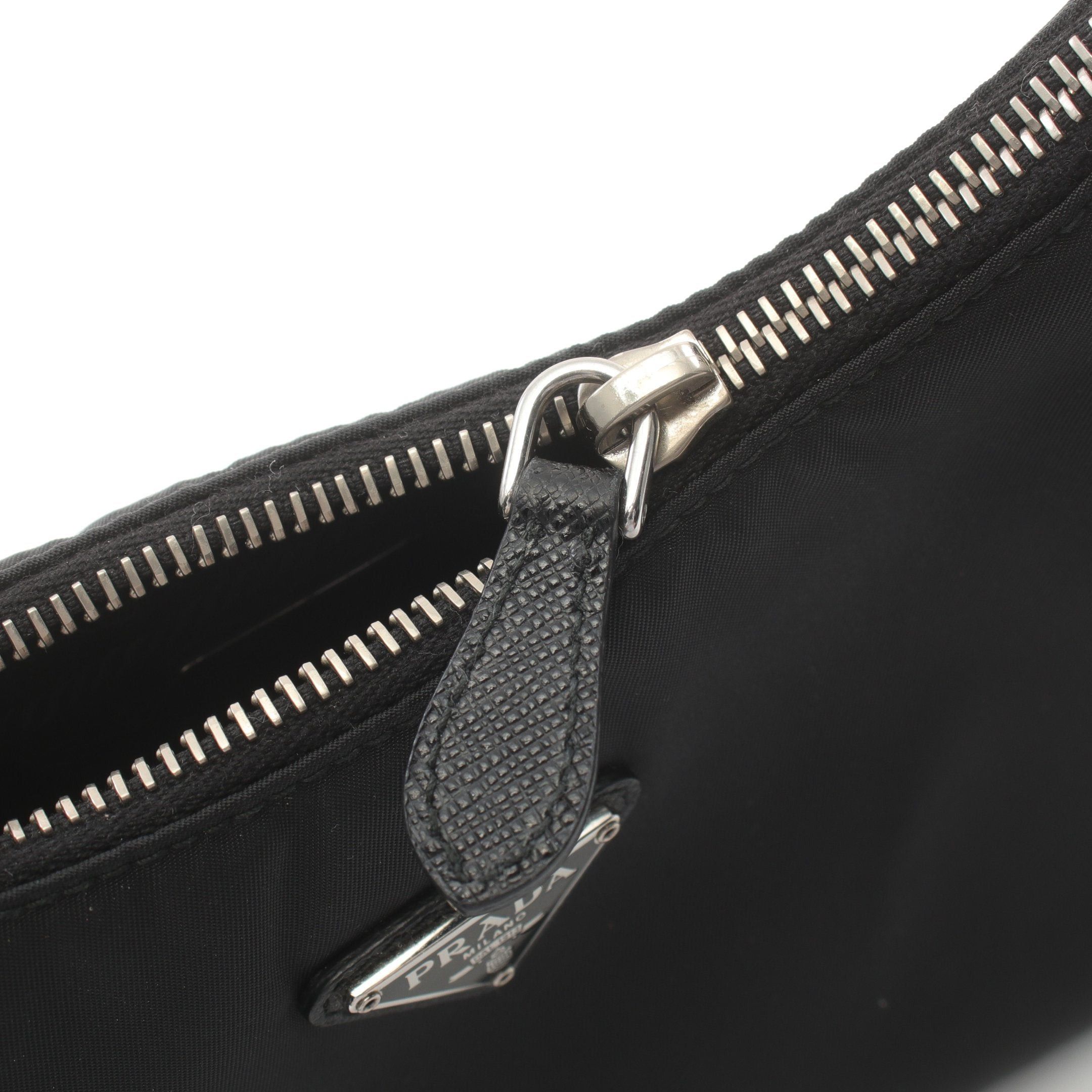 Prada Prada Re-Edition 2005 Handbag Nylon Saffiano Leather Black Size ONE SIZE - 8 Thumbnail