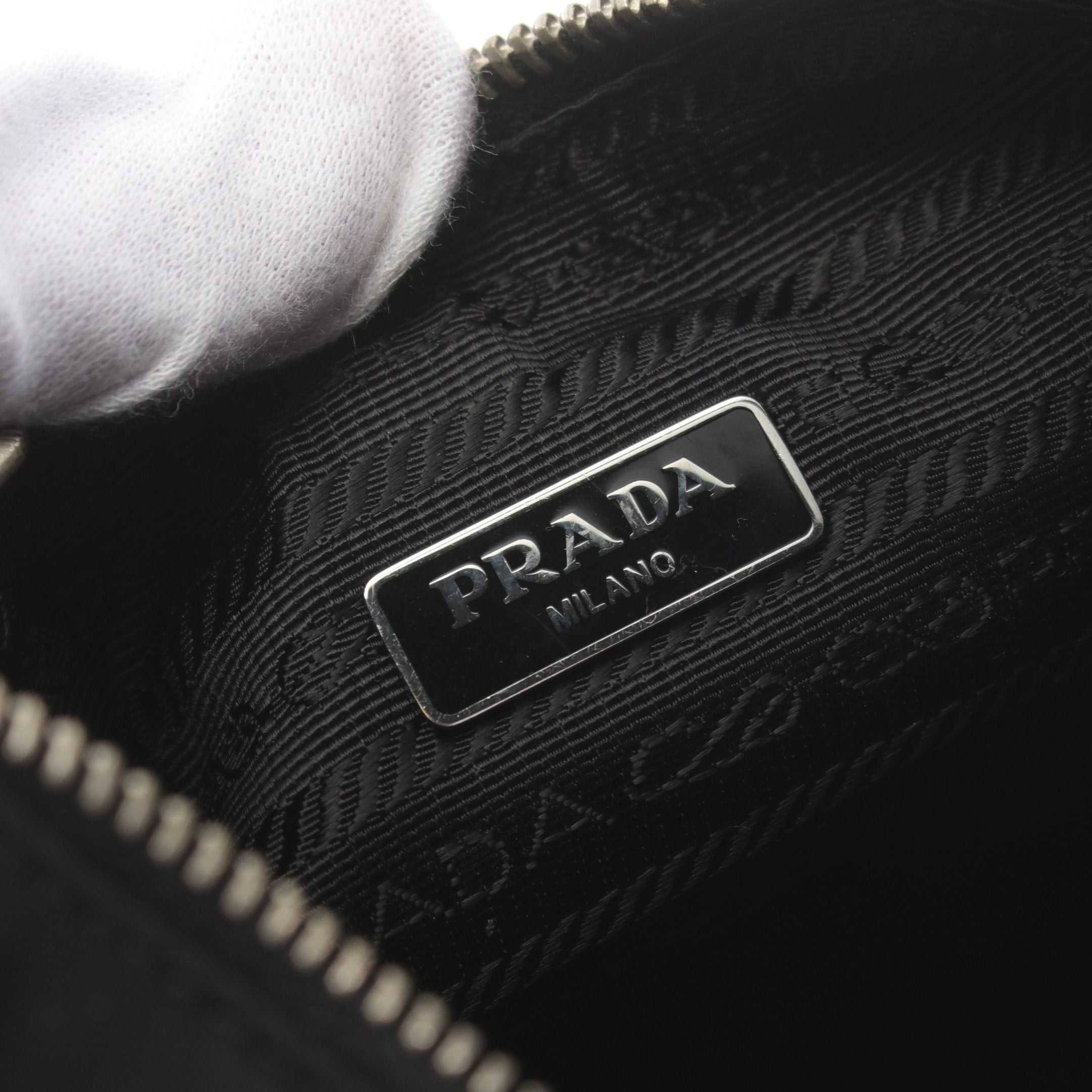 Prada Prada Re-Edition 2005 Handbag Nylon Saffiano Leather Black Size ONE SIZE - 4 Thumbnail