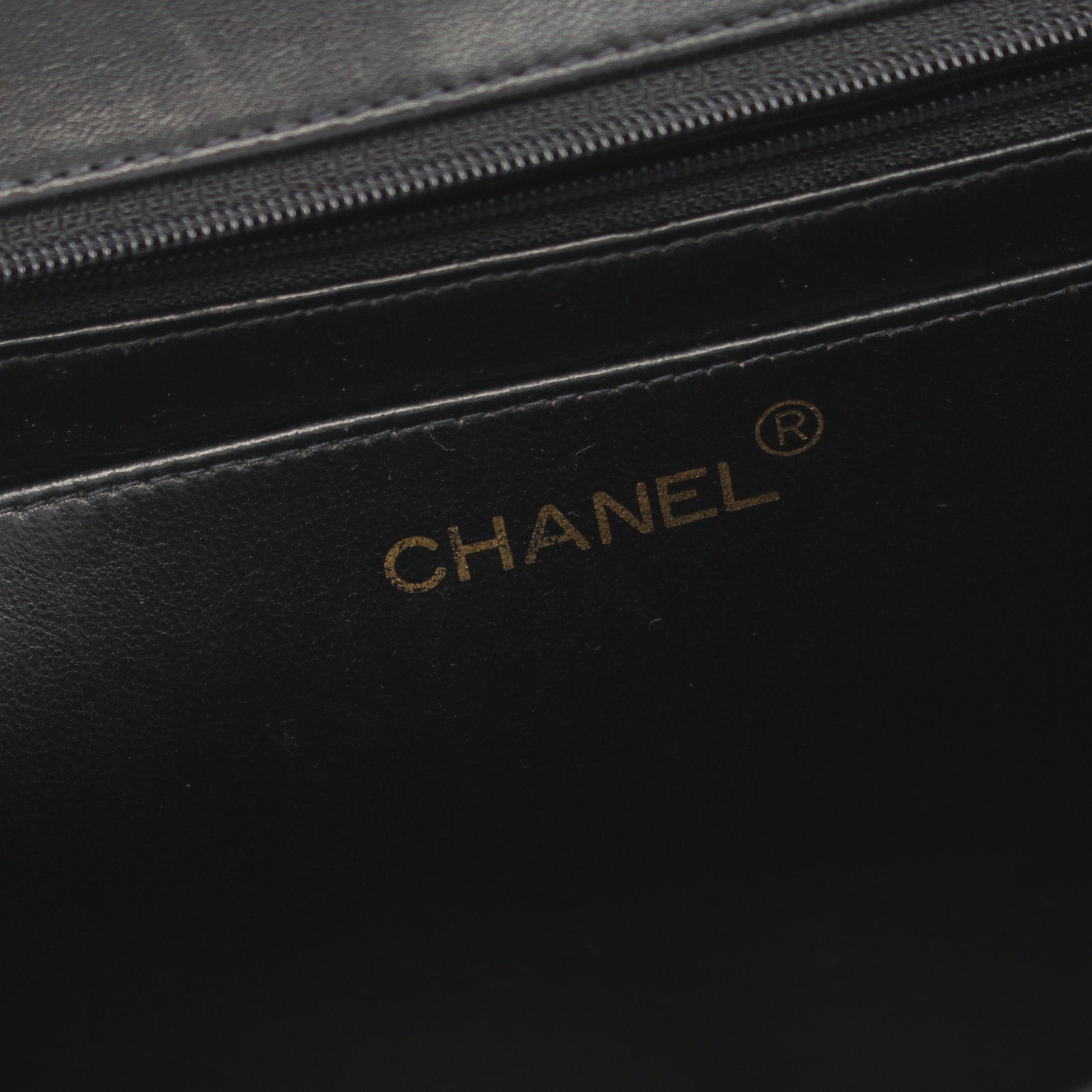 Chanel Chanel Decamatlassé 30 Double Chain Shoulder Bag Lambskin Black Gold Hardware Size ONE SIZE - 4 Thumbnail