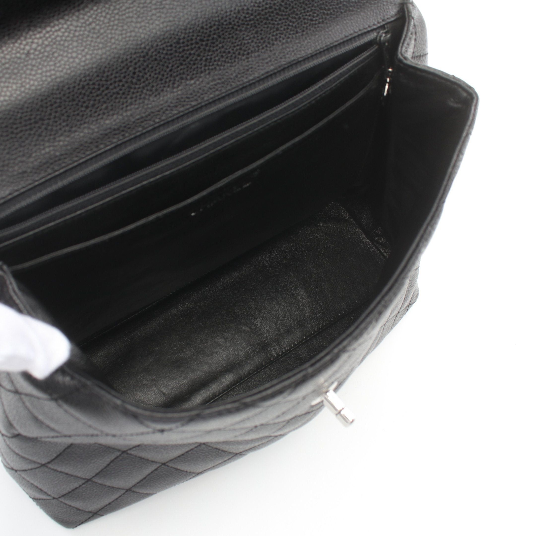 Chanel Chanel Matelasse Handbag Caviar Skin Black Silver Hardware Size ONE SIZE - 3 Thumbnail