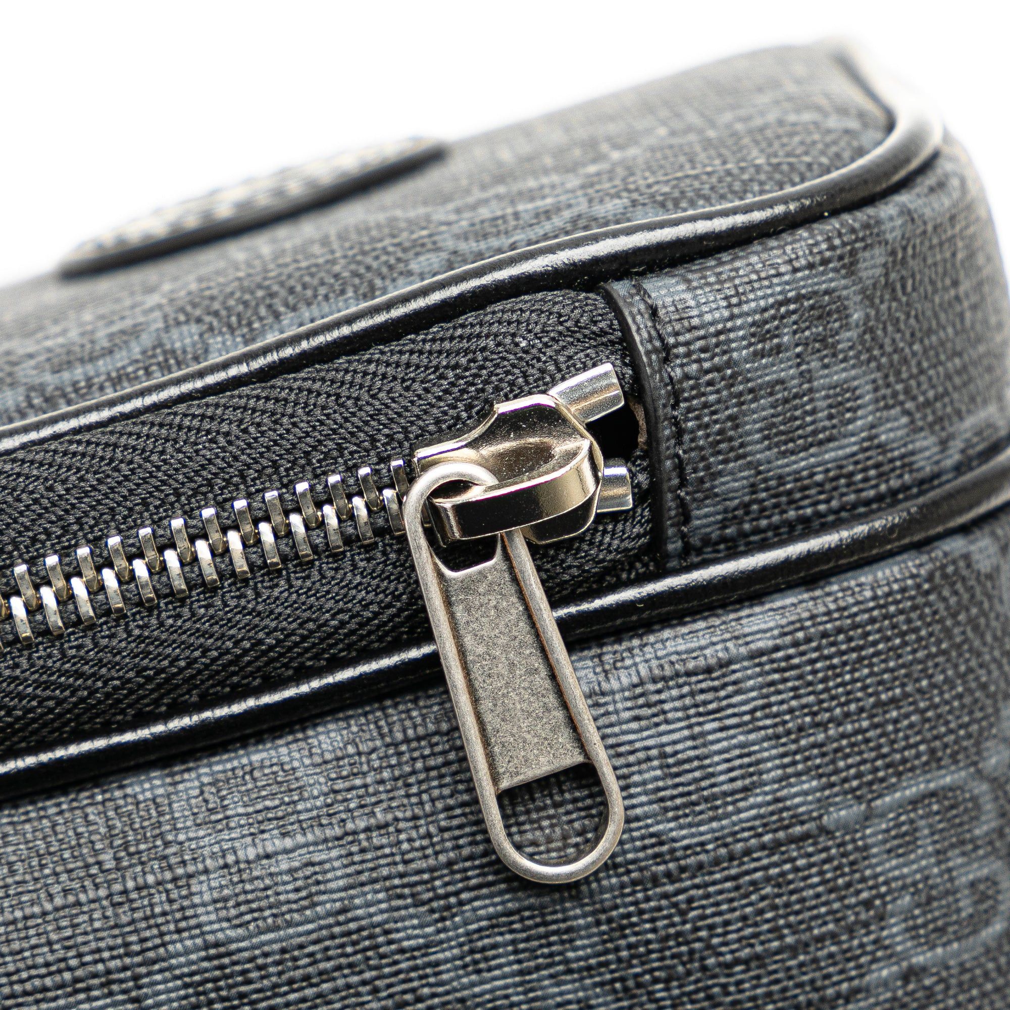 Gucci Gucci Mini GG Supreme Interlocking G Crossbody Gray Size ONE SIZE - 8 Thumbnail
