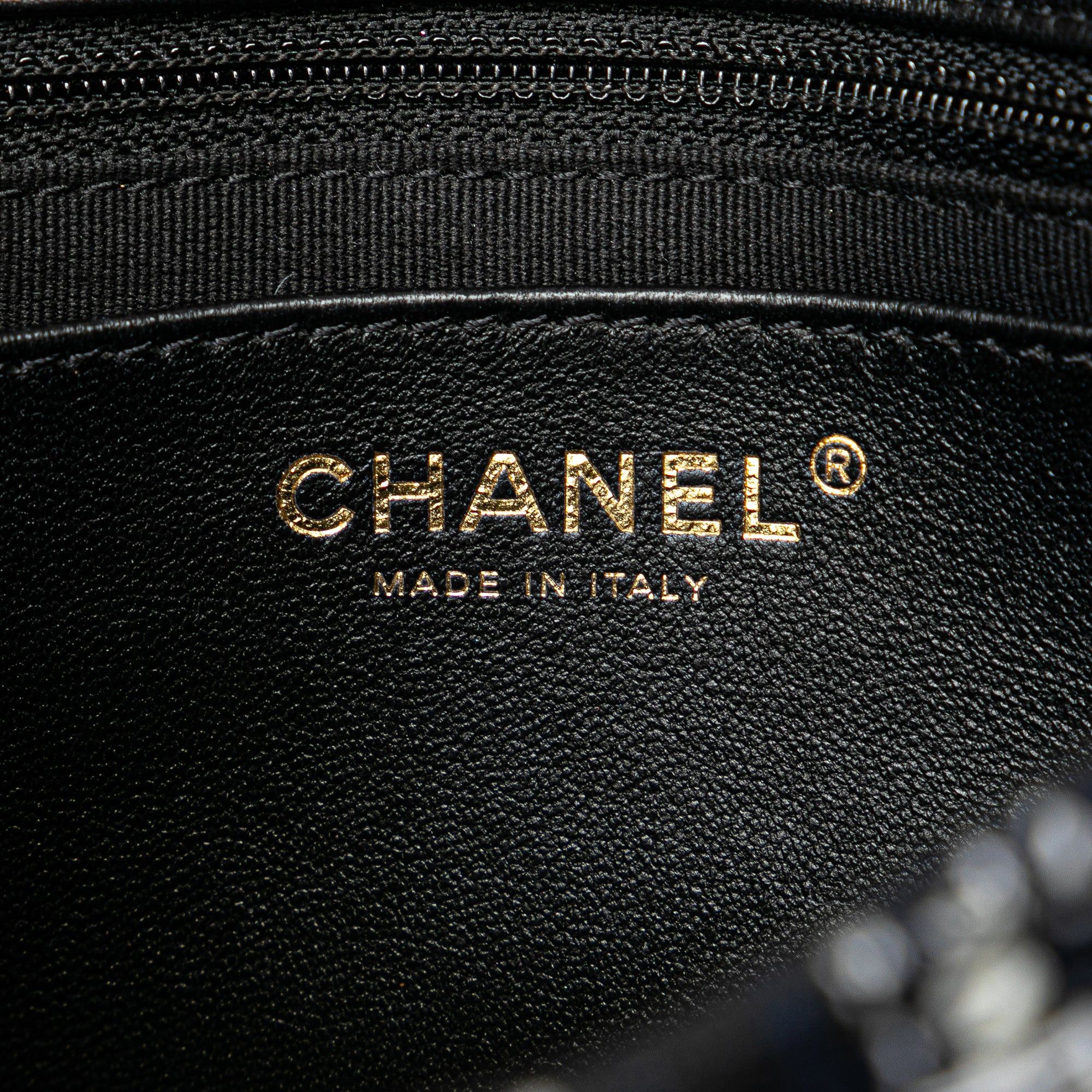 Chanel Chanel Mini Tweed Resin Heart Flap Black Size ONE SIZE - 5 Thumbnail