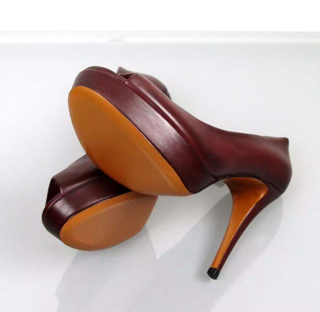 Gucci New Authentic Betty Open-Toe Platform Pump SHOES Plum 8 Size US 8 / IT 38 - 8 Thumbnail
