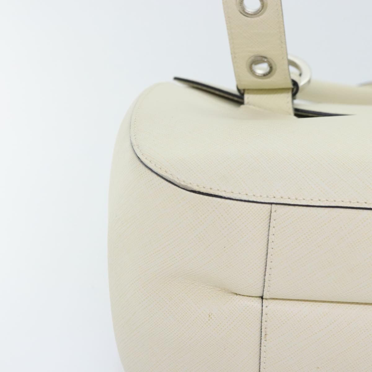 Salvatore Ferragamo Gancini Beige Leather Handbag (Pre-Owned) Size ONE SIZE - 9 Thumbnail