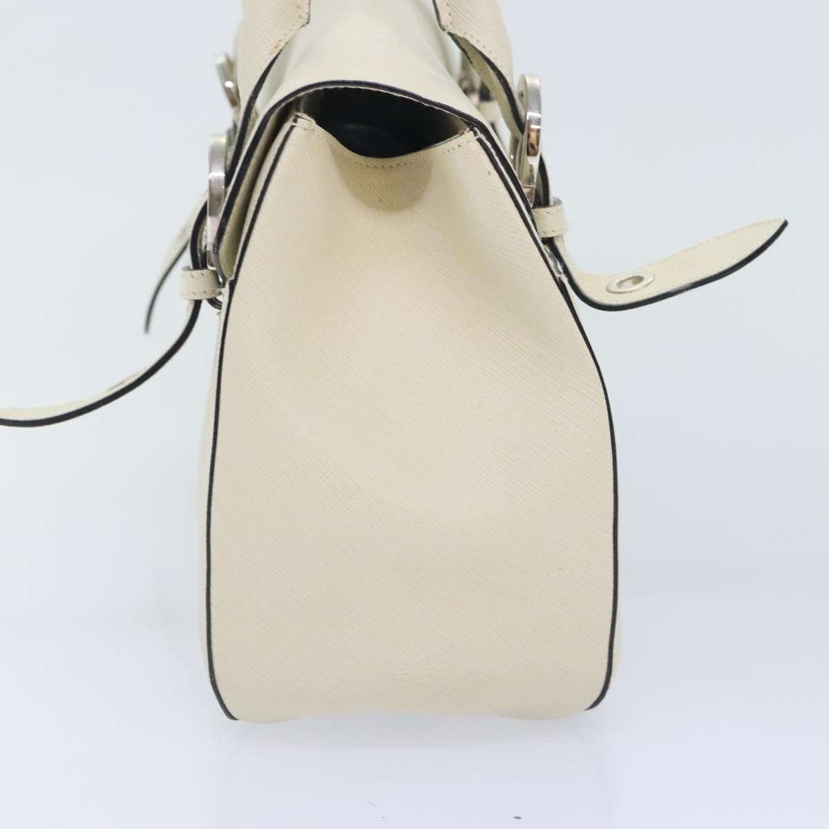 Salvatore Ferragamo Gancini Beige Leather Handbag (Pre-Owned) Size ONE SIZE - 4 Thumbnail