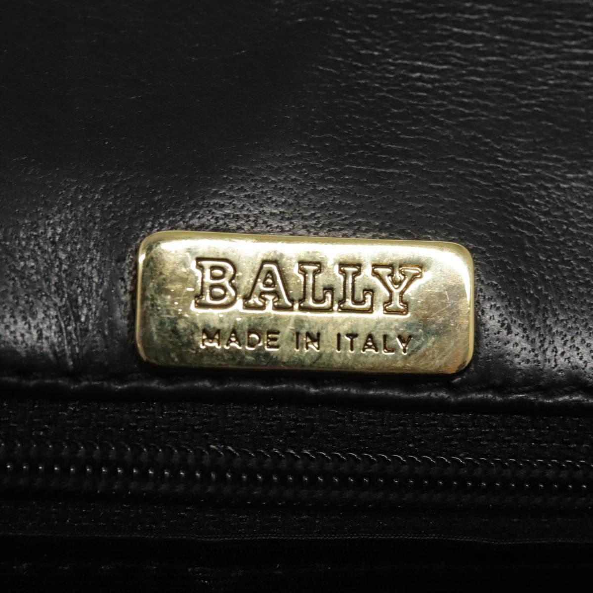 Bally Black Leather Shoulder Bag (Pre-Owned) Size ONE SIZE - 14 Thumbnail