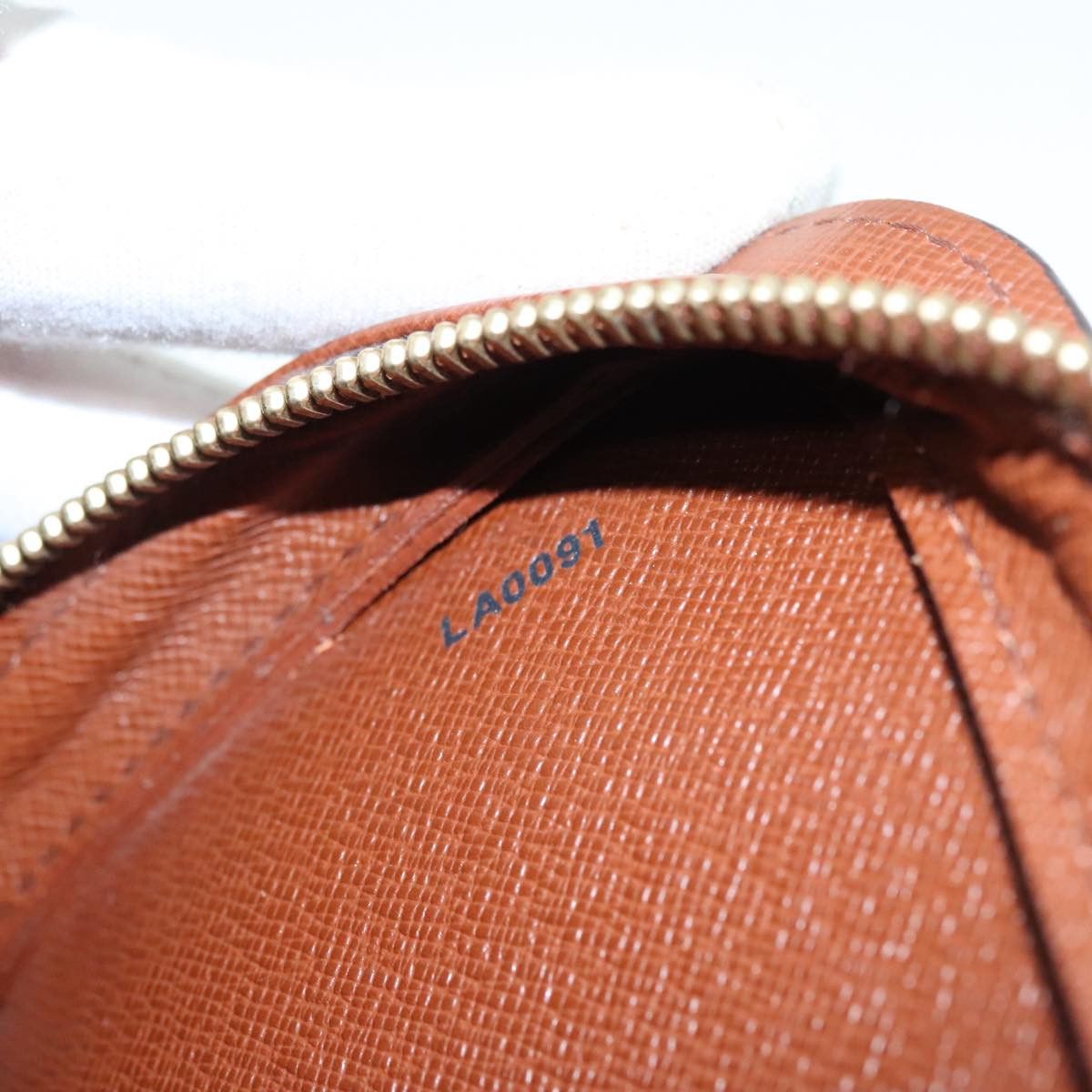 Louis Vuitton Orsay Brown Canvas Clutch Bag (Pre-Owned) Size ONE SIZE - 20 Thumbnail