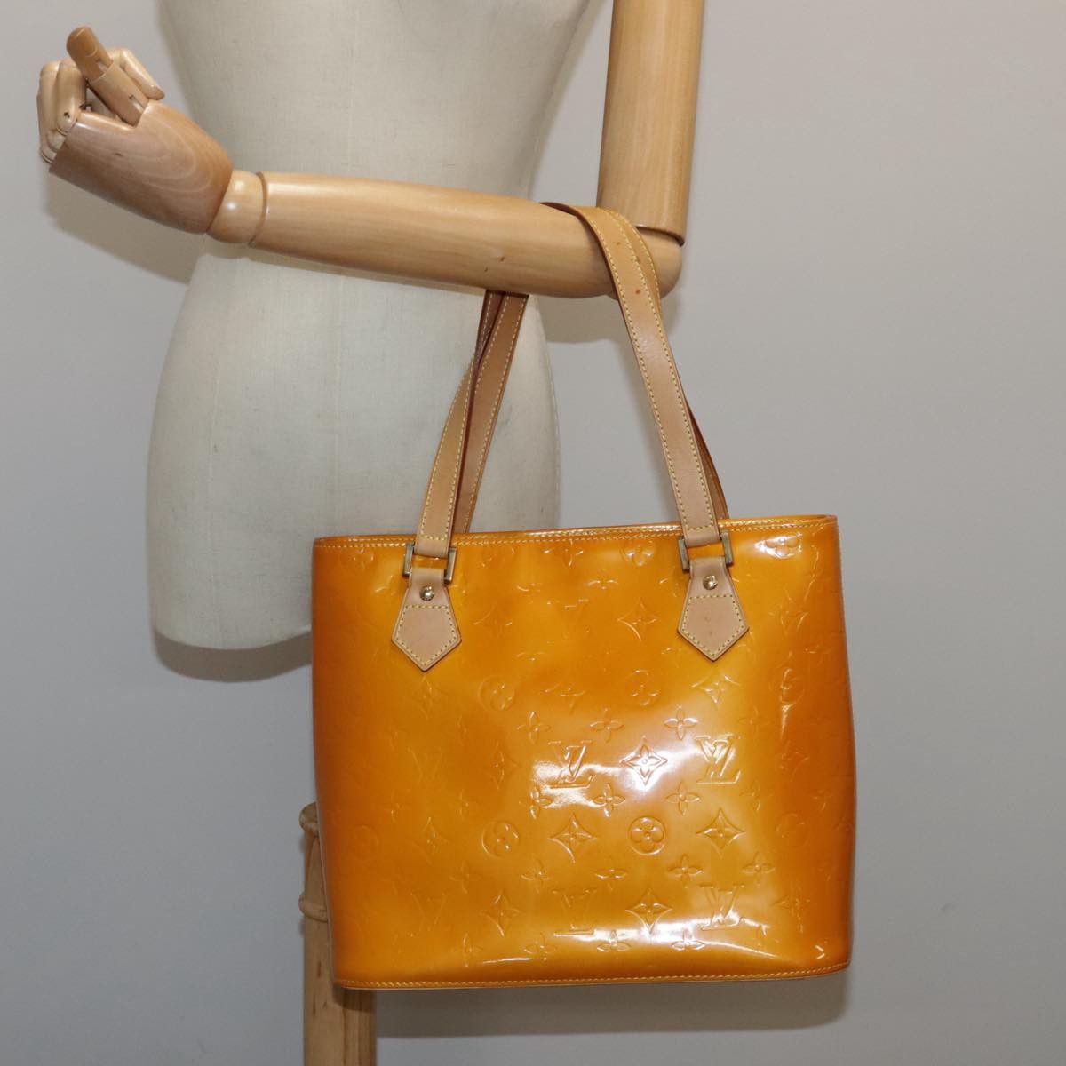 Louis Vuitton Houston Brown Patent Leather Handbag (Pre-Owned) Size ONE SIZE - 11 Thumbnail