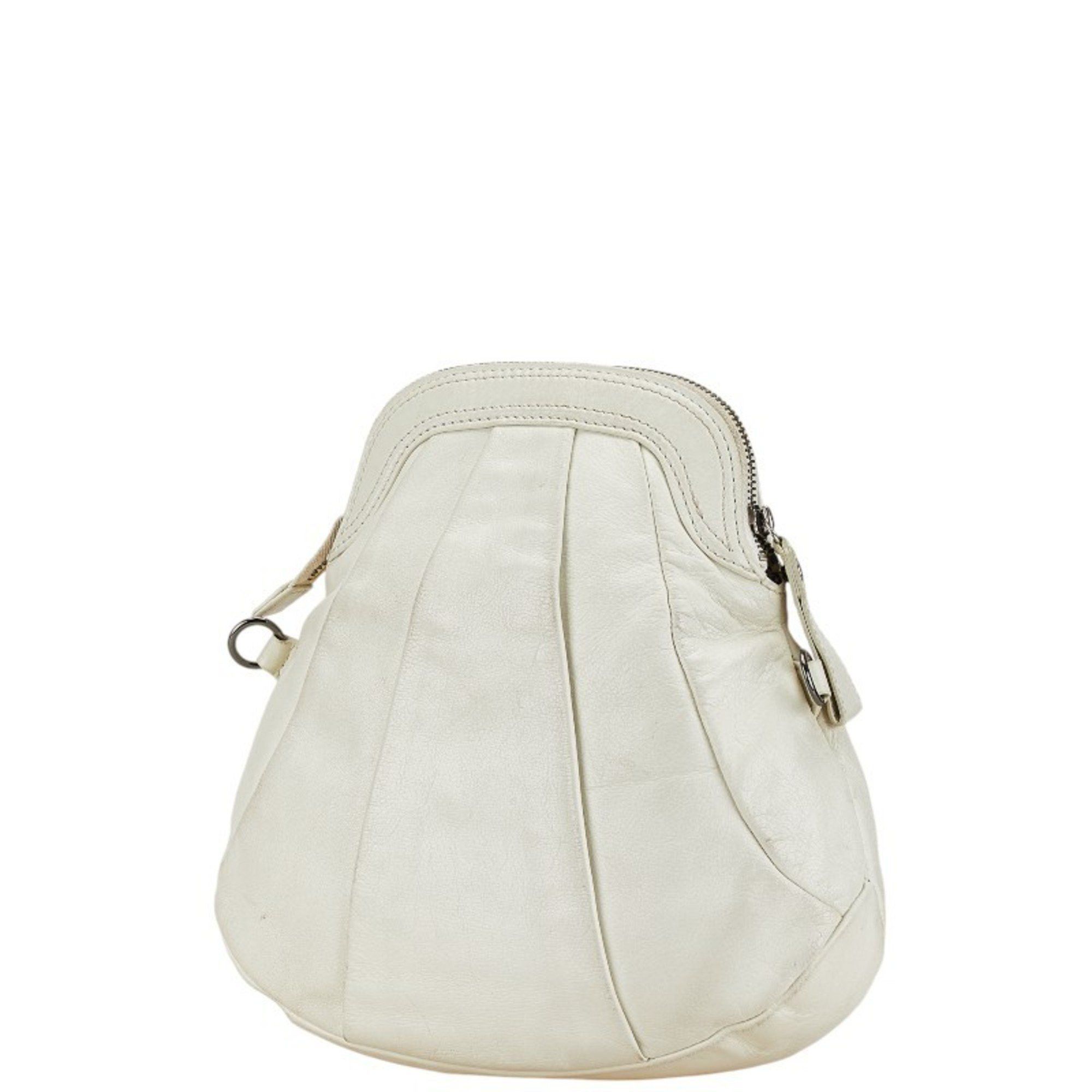 Burberry Burberry Blue Label Plate Shoulder Bag White Leather Women's BURBERRY BLUE LABEL Size ONE SIZE - 2 Thumbnail