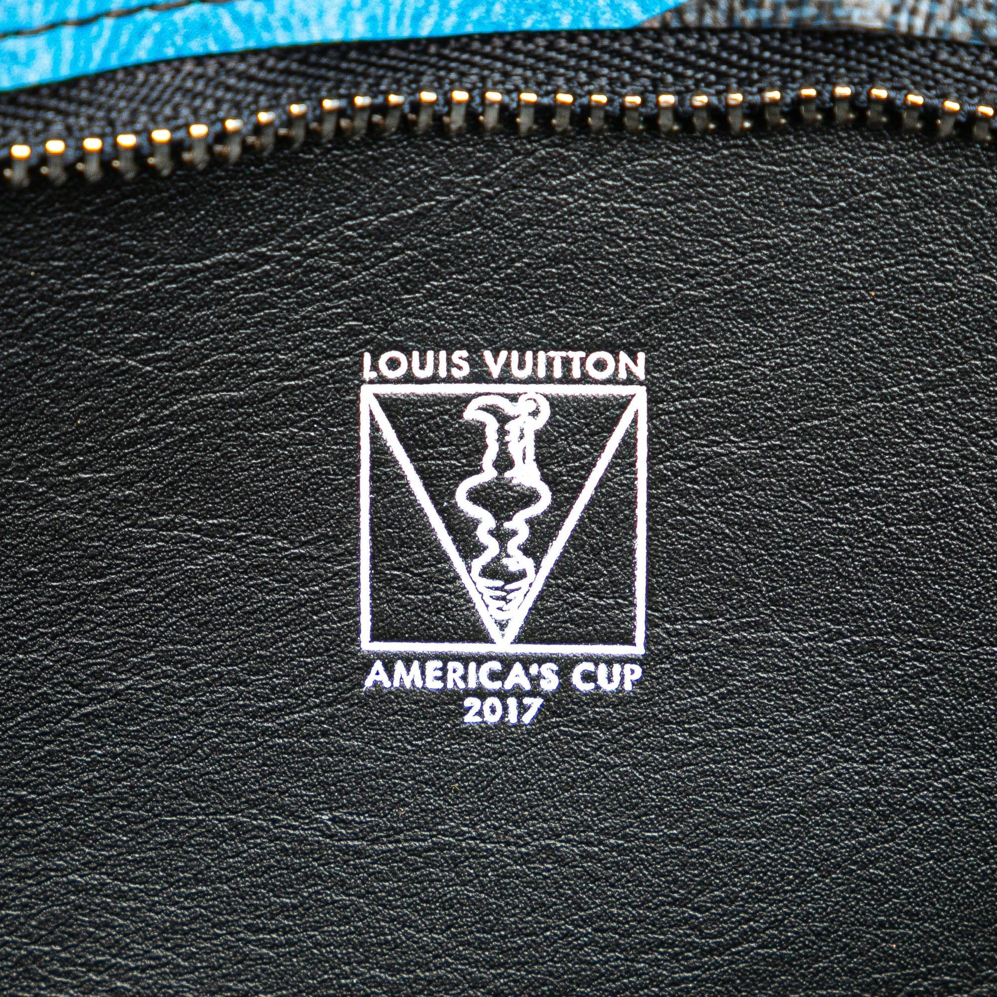 Louis Vuitton Louis Vuitton Damier Cobalt Americas Cup Regatta Phone Holder Crossbody Blue Size ONE SIZE - 5 Thumbnail
