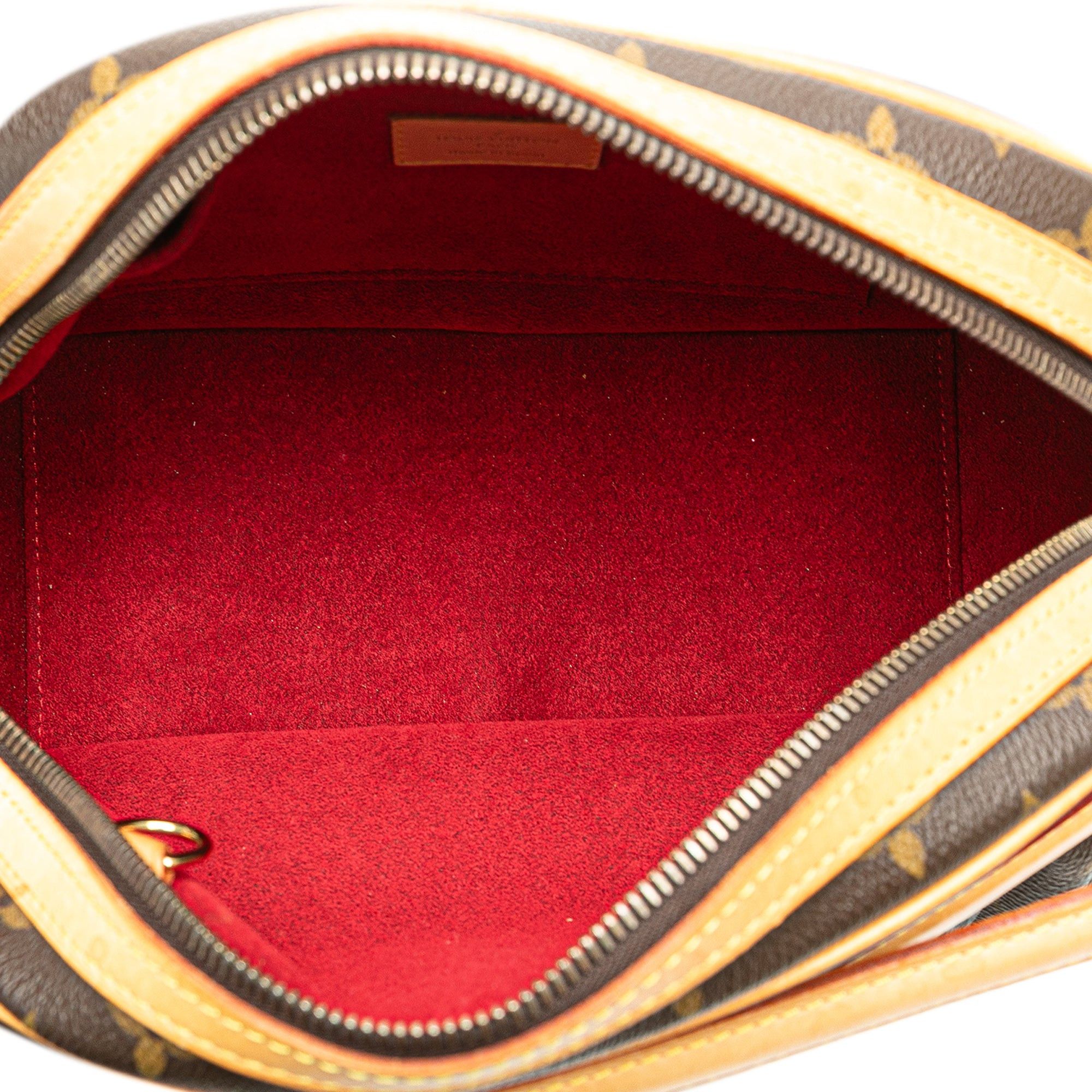 Louis Vuitton Louis Vuitton Monogram Klara Brown Size ONE SIZE - 4 Thumbnail