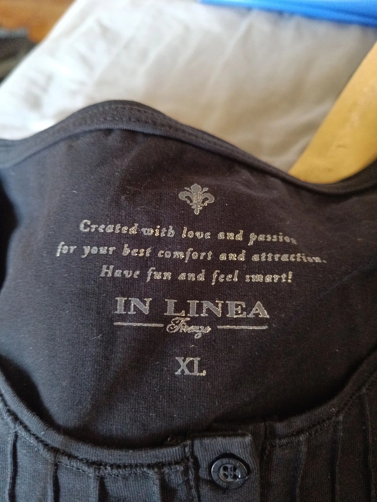 Linea In Linea Top Size XL / US 12-14 / IT 48-50 - 2 Thumbnail