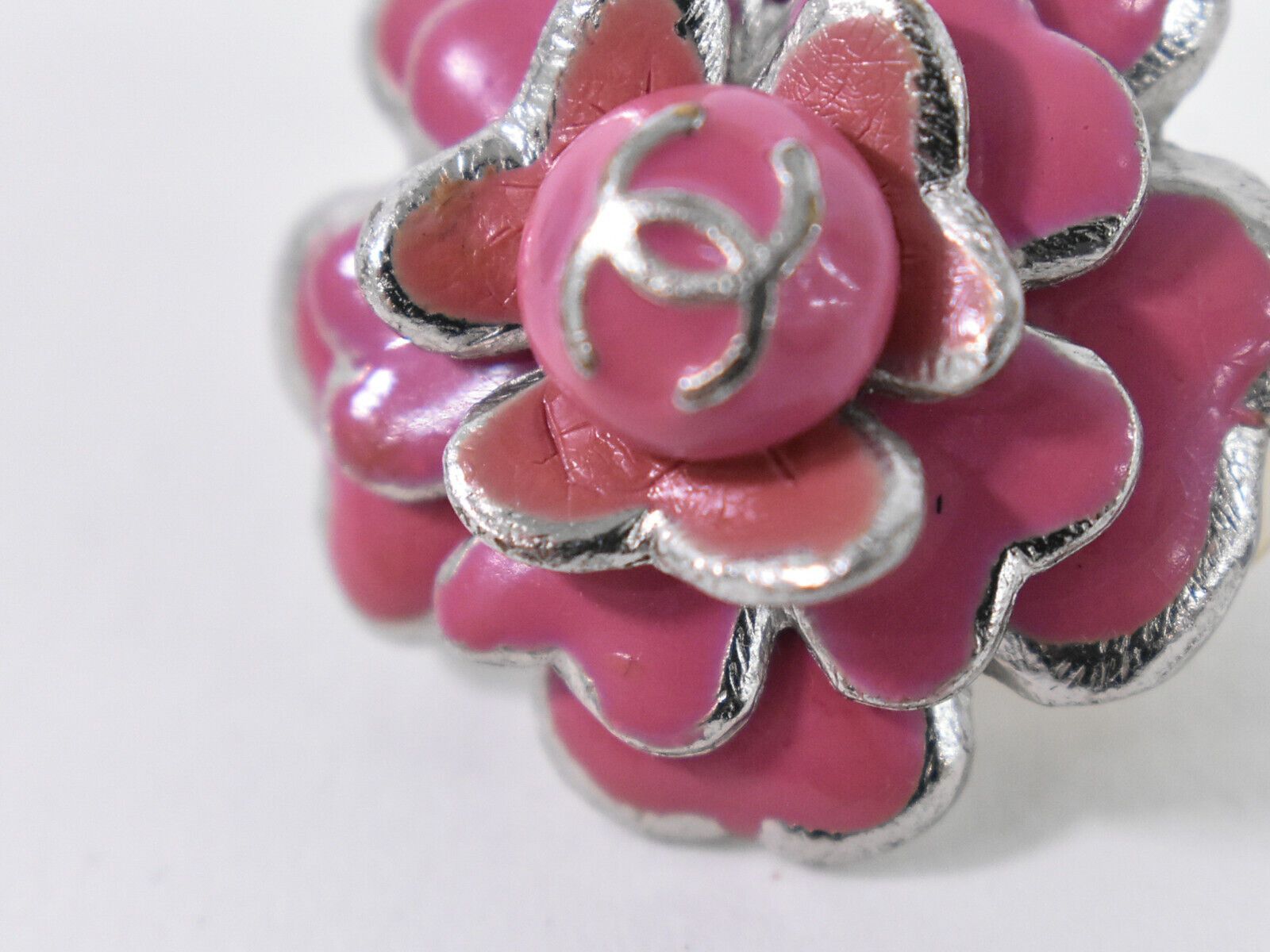 Chanel Chanel Camellia earring Size ONE SIZE - 6 Thumbnail