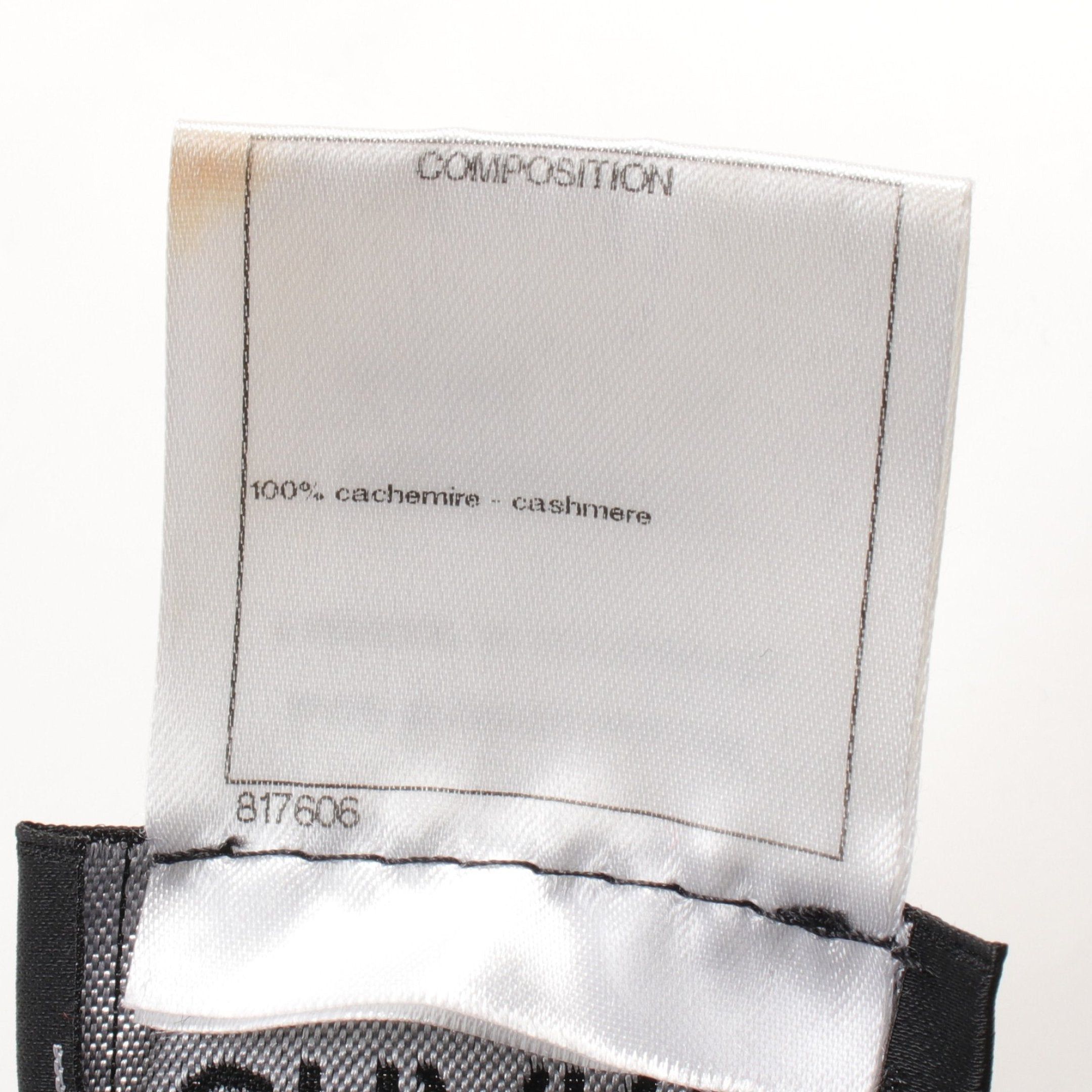 Chanel Chanel Coco Mark Knit Turtleneck Cashmere Gray Size ONE SIZE - 4 Thumbnail