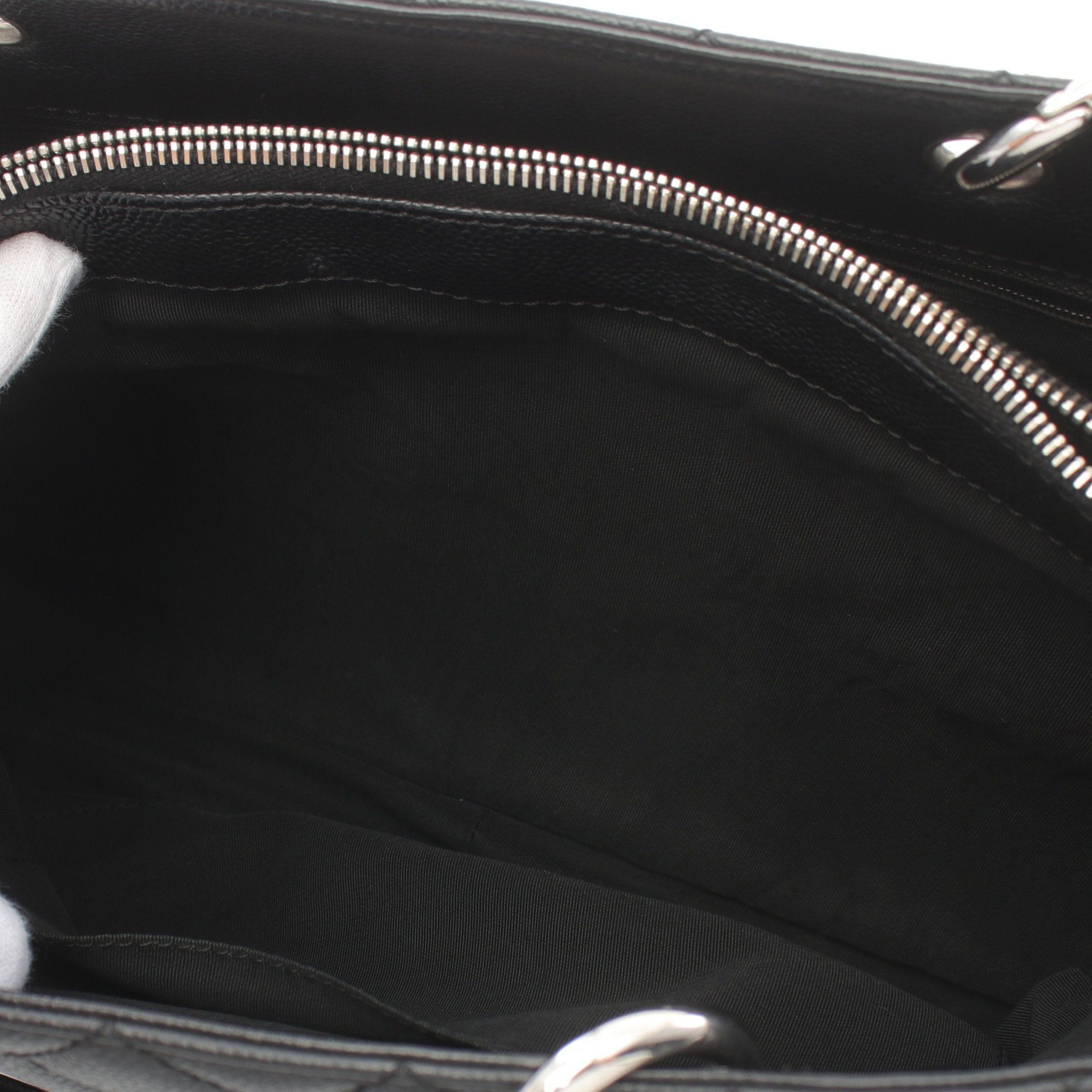 Chanel Chanel Matelasse Grand Shopping Gst Chain Shoulder Bag Tote Caviar Skin Black Silver Hardware Size ONE SIZE - 6 Thumbnail