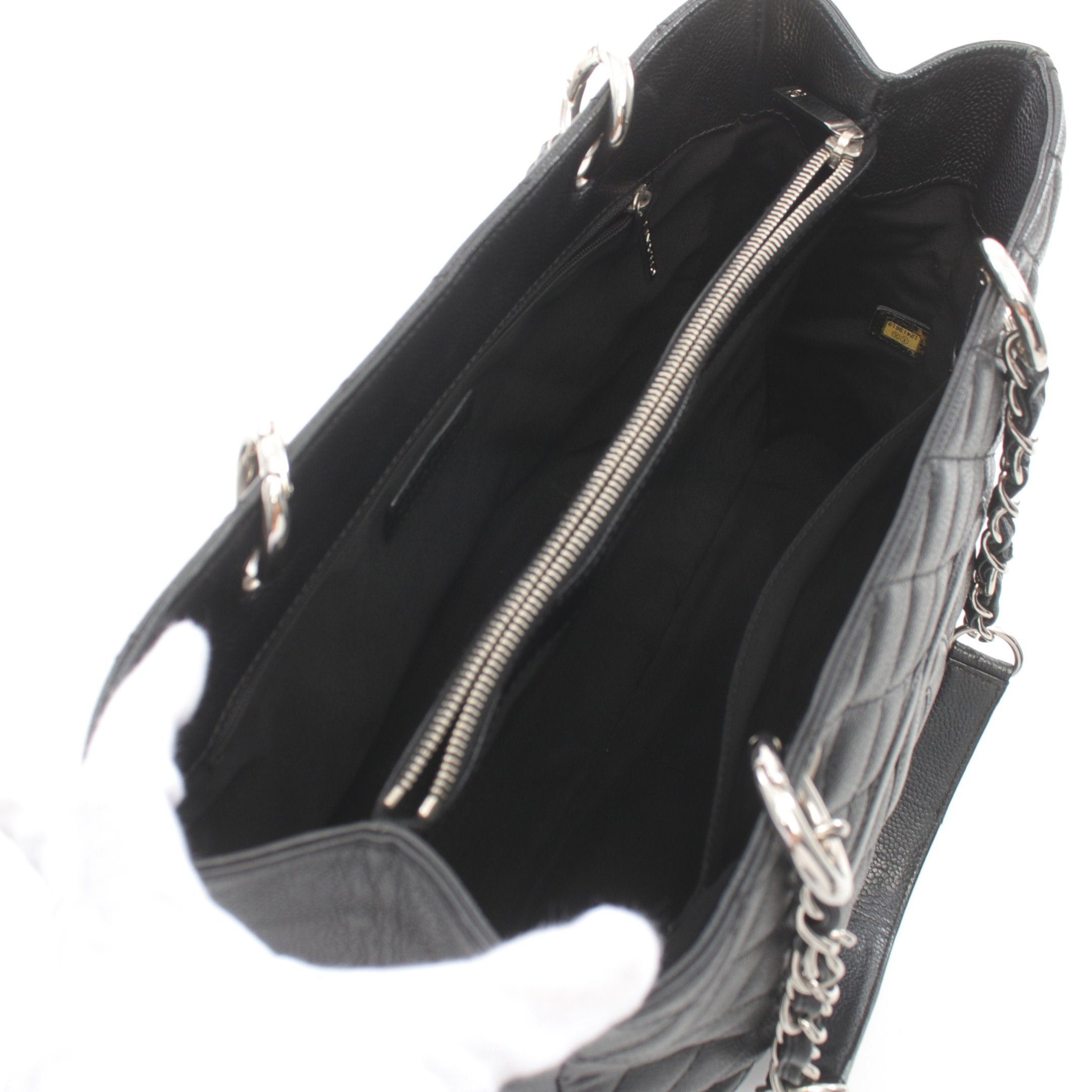 Chanel Chanel Matelasse Grand Shopping Gst Chain Shoulder Bag Tote Caviar Skin Black Silver Hardware Size ONE SIZE - 3 Thumbnail