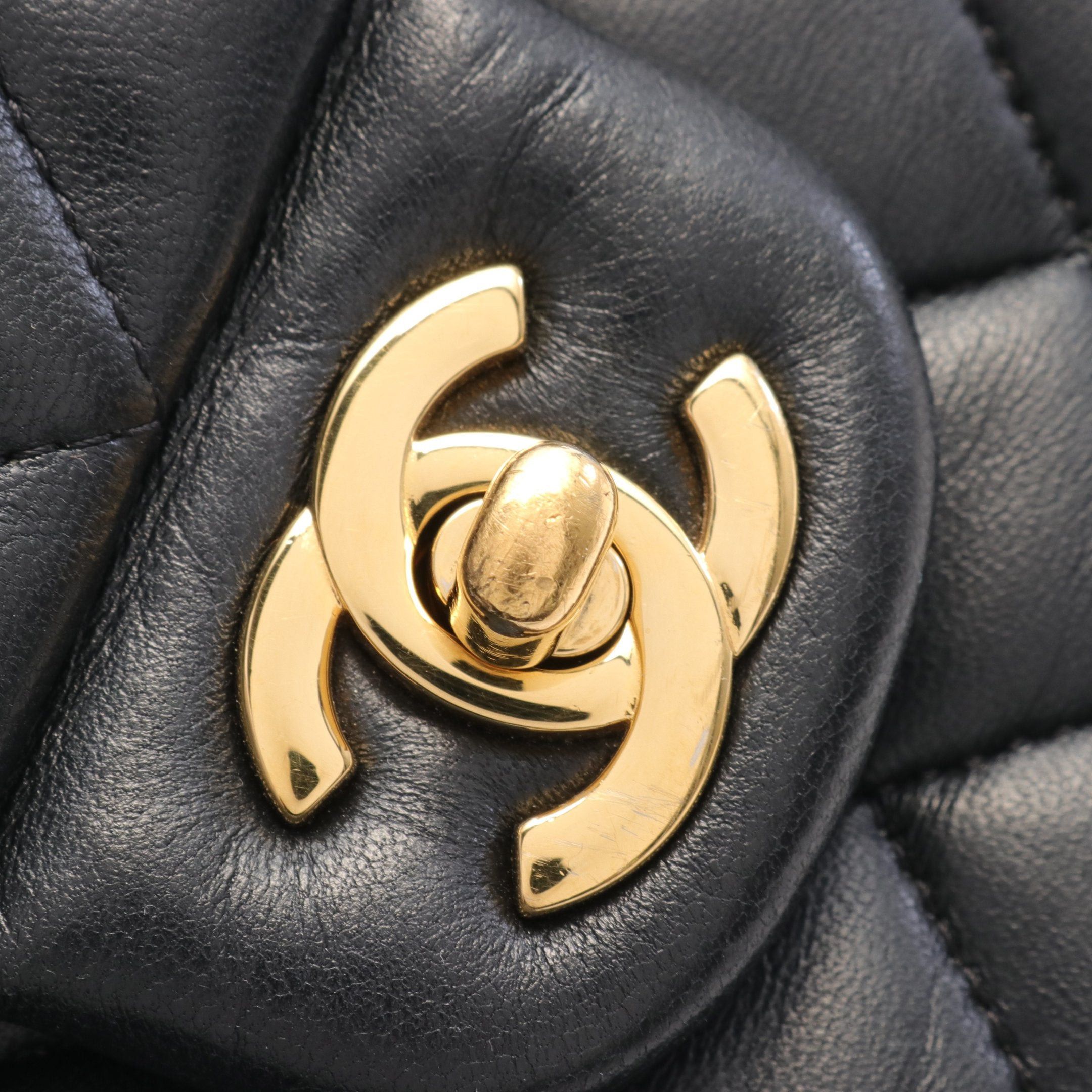 Chanel Chanel Matelasse Double Flap Chain Shoulder Bag Leather Black Gold Hardware Size ONE SIZE - 7 Thumbnail