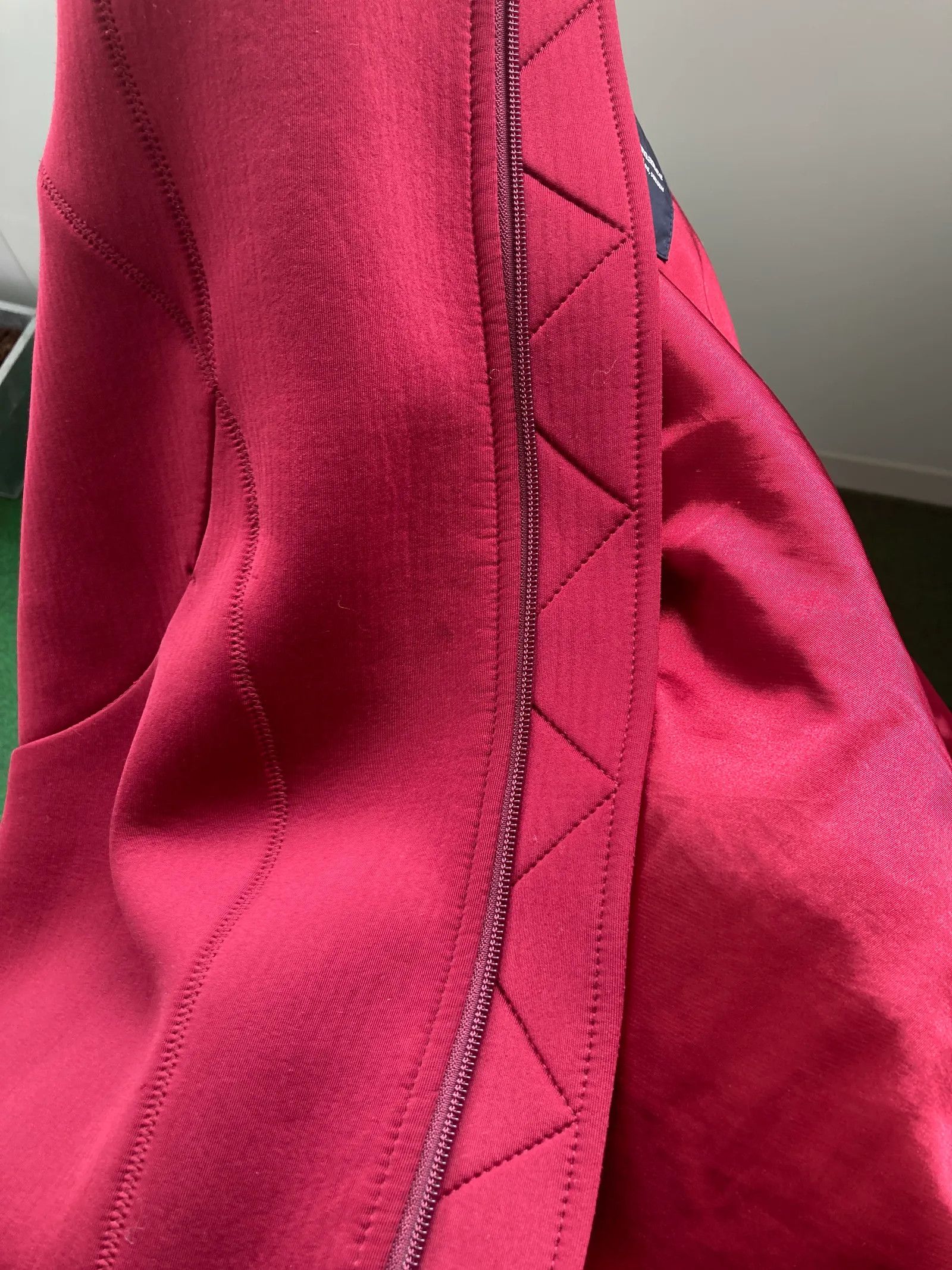 Peak Performance Peak Performance Glow J Jacket Size US S / EU 44-46 / 1 - 4 Thumbnail