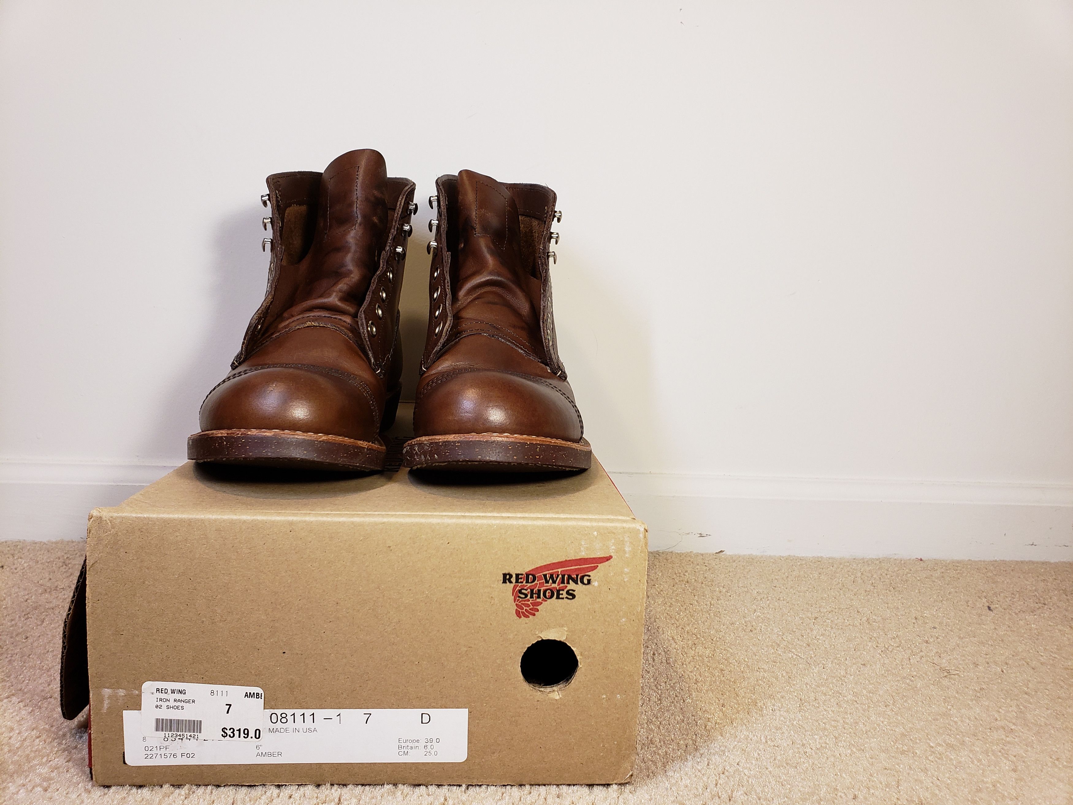 Red Wing Red Wing Heritage Iron Ranger Boots 8111 7D Amber Harness  