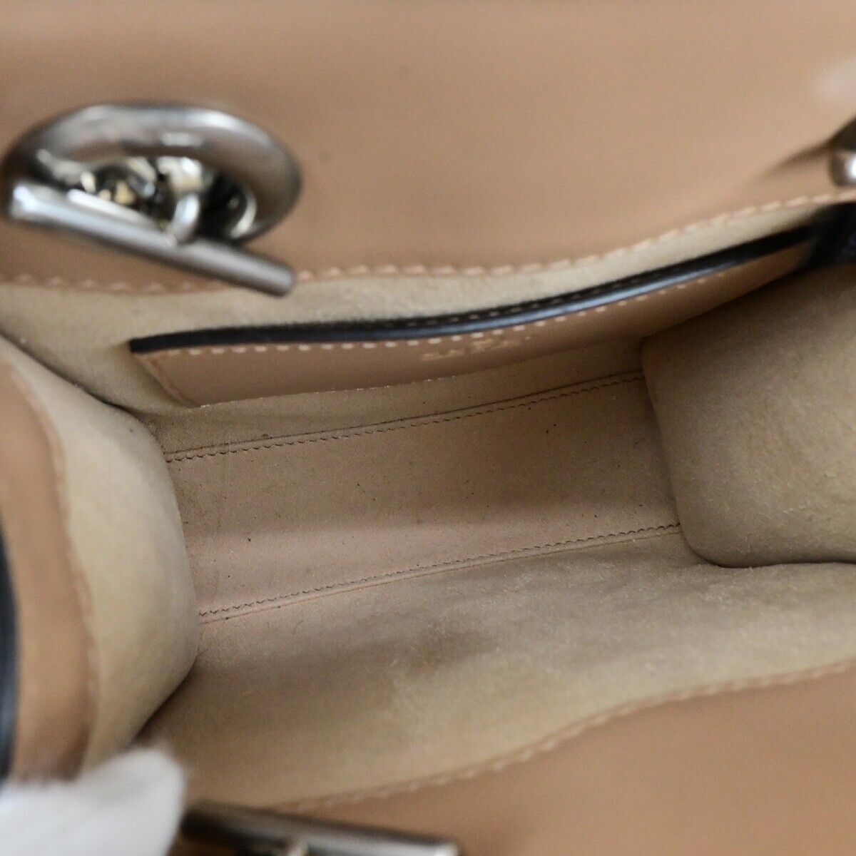 Gucci Marmont Beige Leather Handbag (Pre-Owned) Size ONE SIZE - 8 Thumbnail