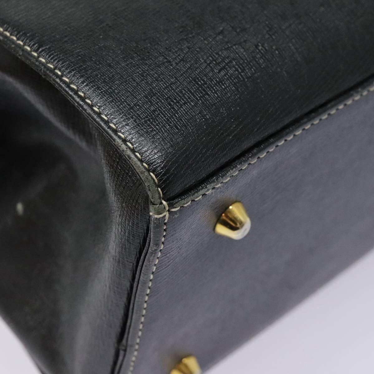 Burberry Black Leather Handbag (Pre-Owned) Size ONE SIZE - 9 Thumbnail