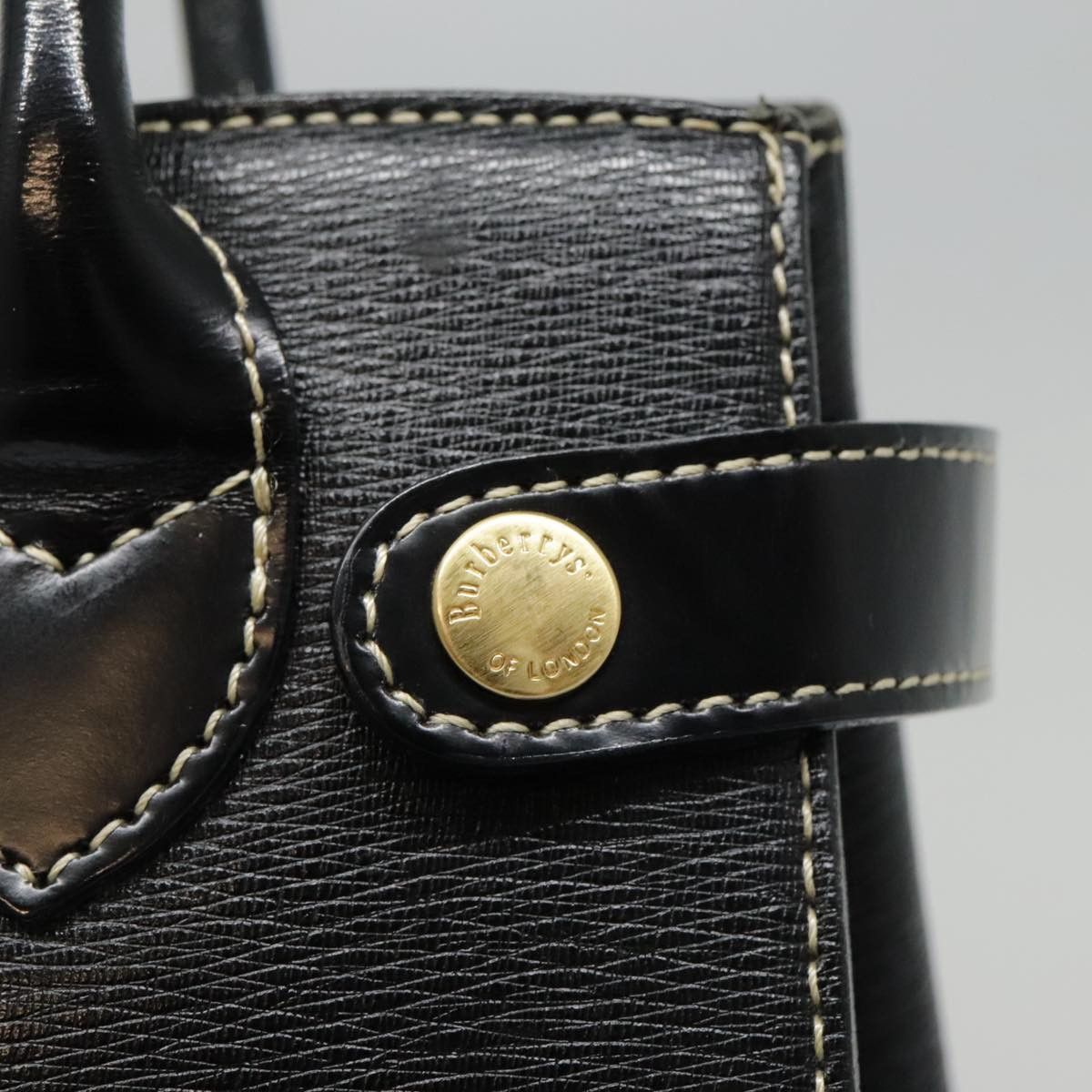 Burberry Black Leather Handbag (Pre-Owned) Size ONE SIZE - 11 Thumbnail