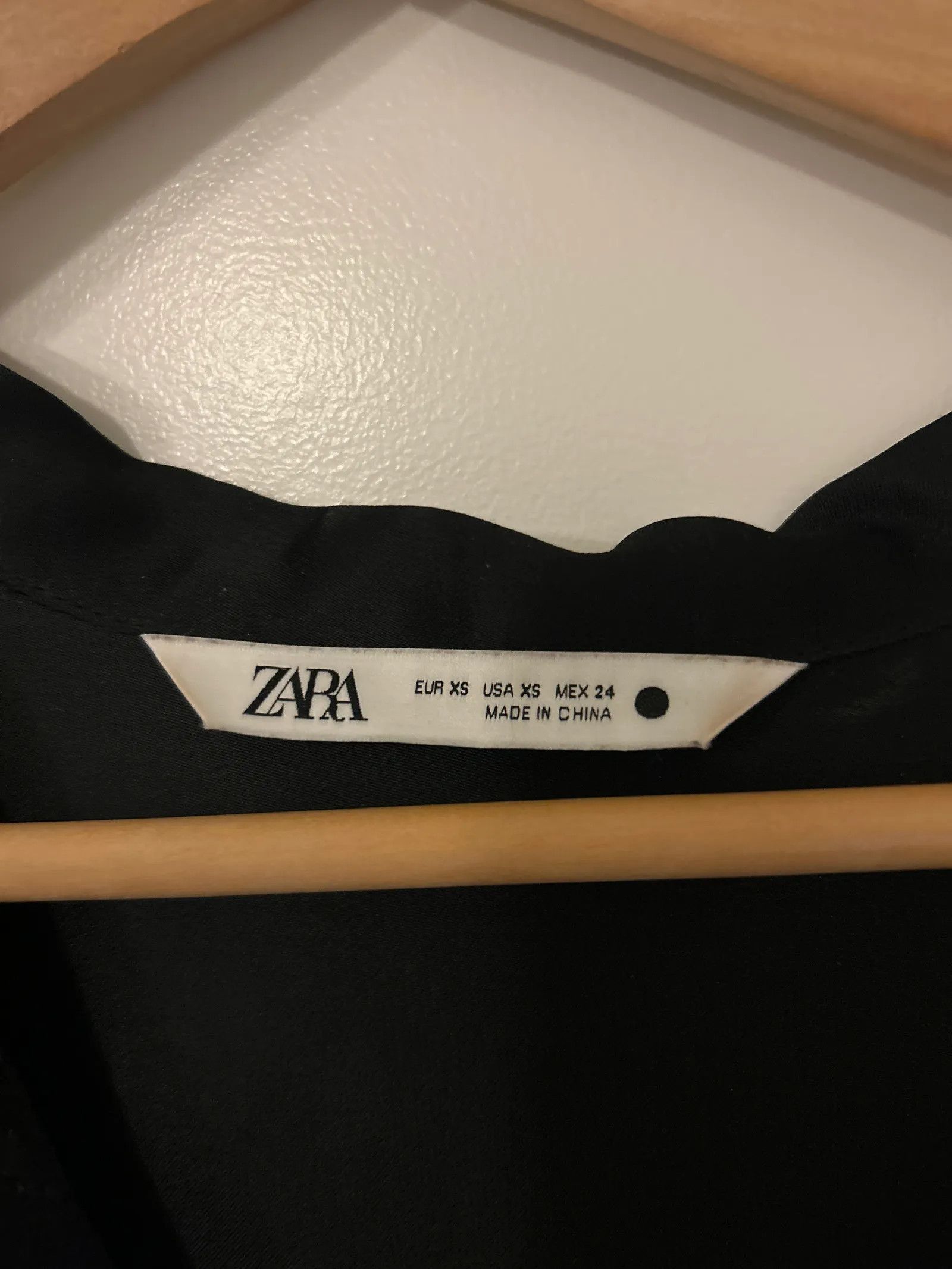 Zara Zara Blouse Size XS / US 0-2 / IT 36-38 - 2 Thumbnail
