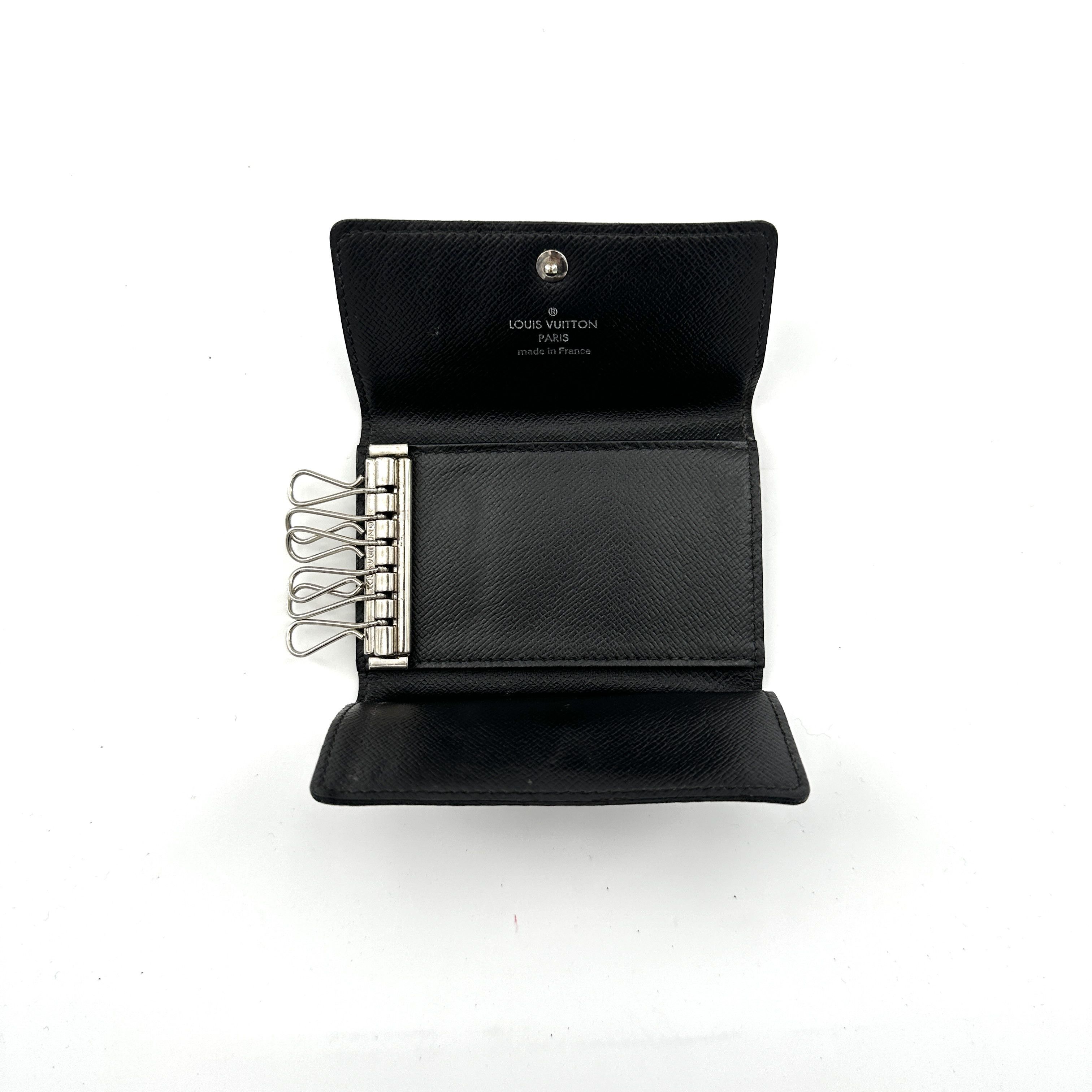 Louis Vuitton Louis Vuitton Damier Graffitte MULTICLETE 6 key case / key ring N62662 CT0029 B box Size ONE SIZE - 3 Thumbnail