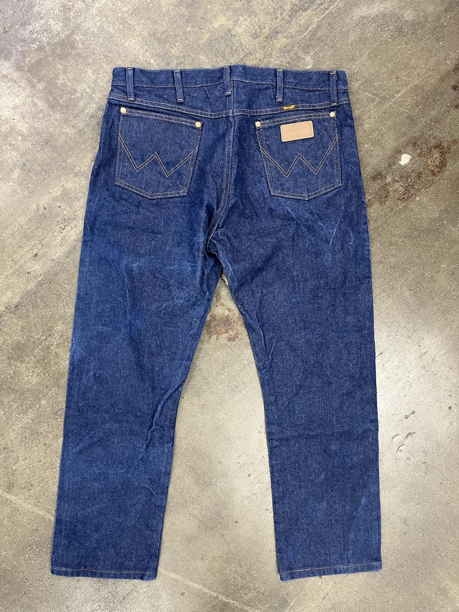 Vintage 1990's Wrangler Regulat Fit Darkwash Jeans Size US 38 / EU 54 - 3 Thumbnail