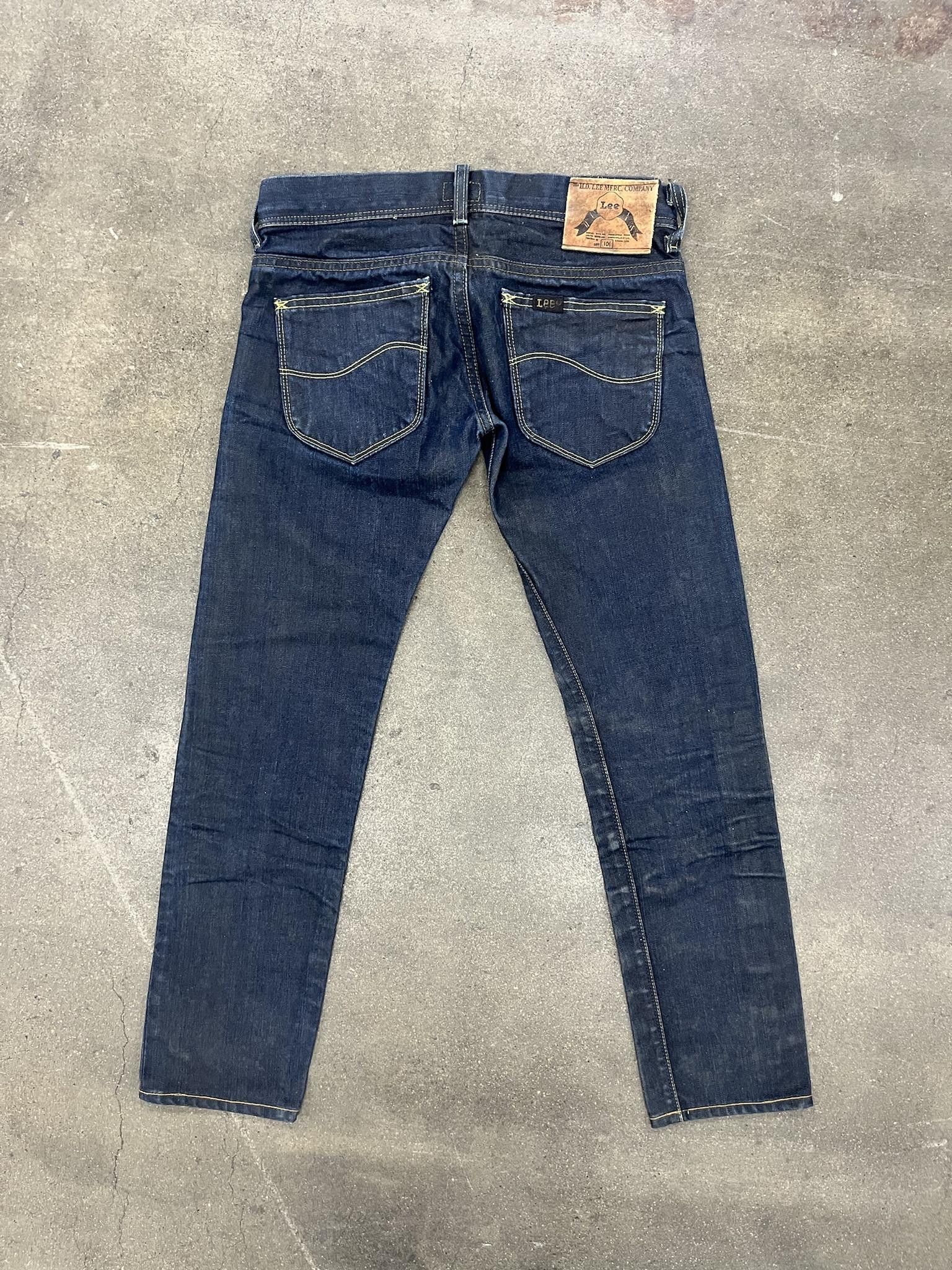Vintage 2000's Lee Slim Dark Wash Denim (Sz 27) Size US 28 / EU 44 - 2 Thumbnail