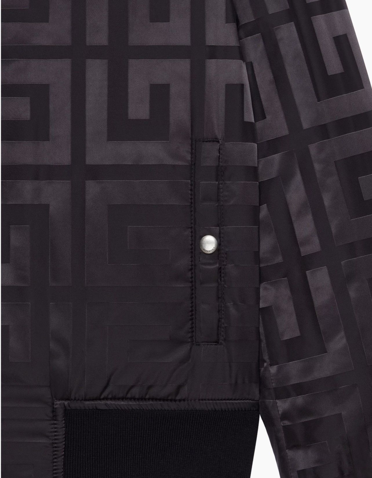 Givenchy Reversible Bomber Jacket in 4G Size US L / EU 52-54 / 3 - 3 Thumbnail