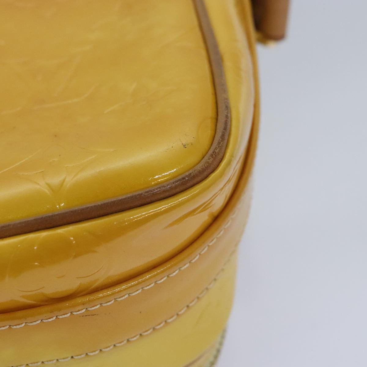 Louis Vuitton Wooster Yellow Patent Leather Shoulder Bag (Pre-Owned) Size ONE SIZE - 18 Thumbnail