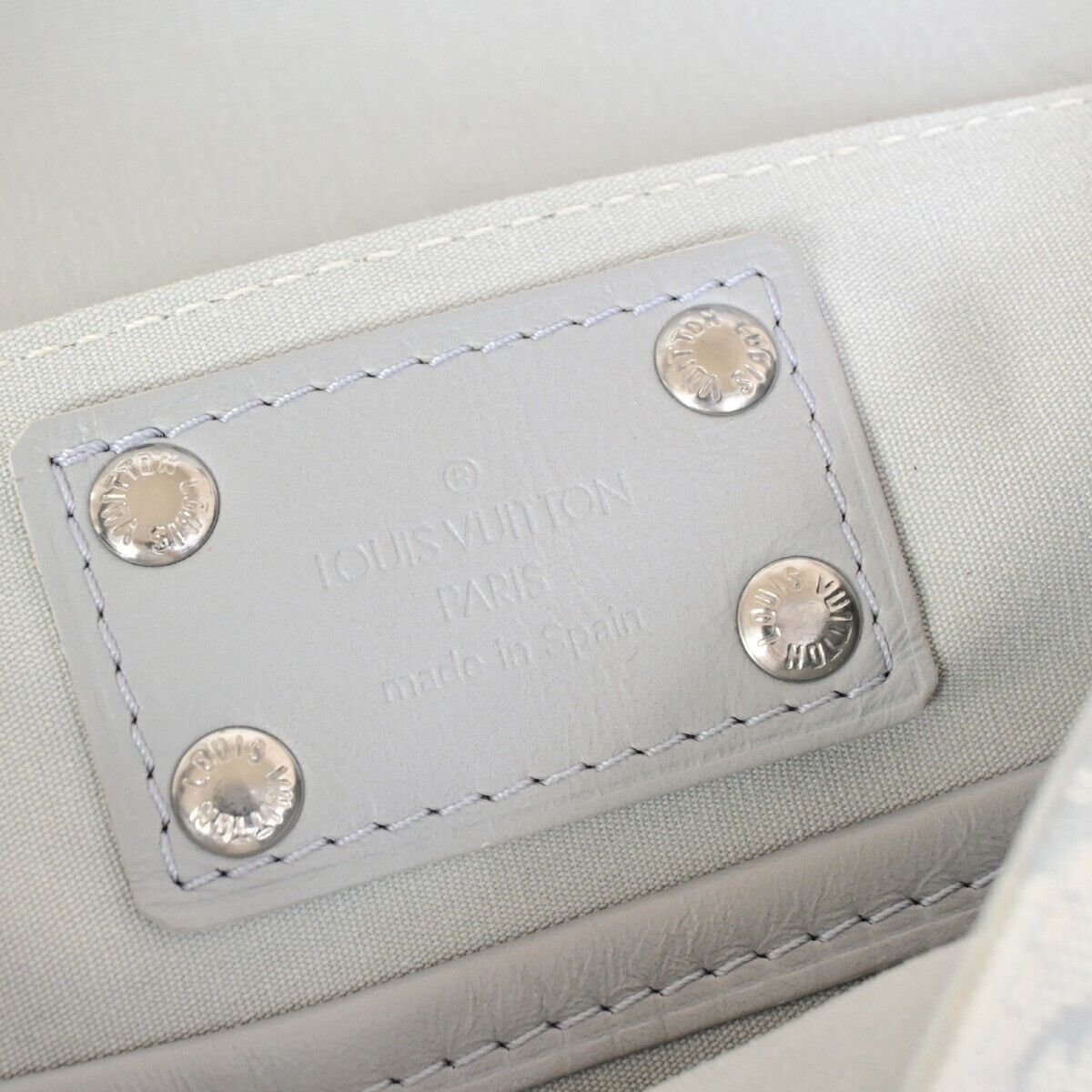 Louis Vuitton Musette Tango Grey Canvas Shoulder Bag (Pre-Owned) Size ONE SIZE - 15 Thumbnail