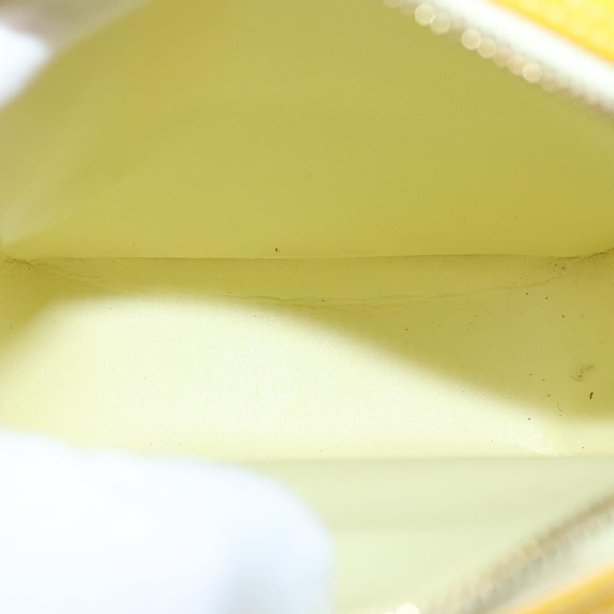 Louis Vuitton Wooster Yellow Patent Leather Shoulder Bag (Pre-Owned) Size ONE SIZE - 9 Thumbnail