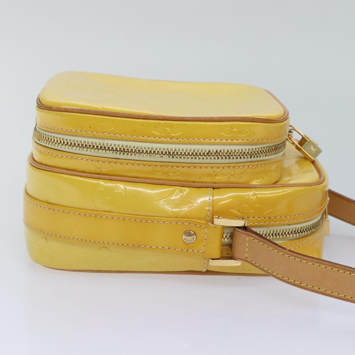Louis Vuitton Wooster Yellow Patent Leather Shoulder Bag (Pre-Owned) Size ONE SIZE - 3 Thumbnail