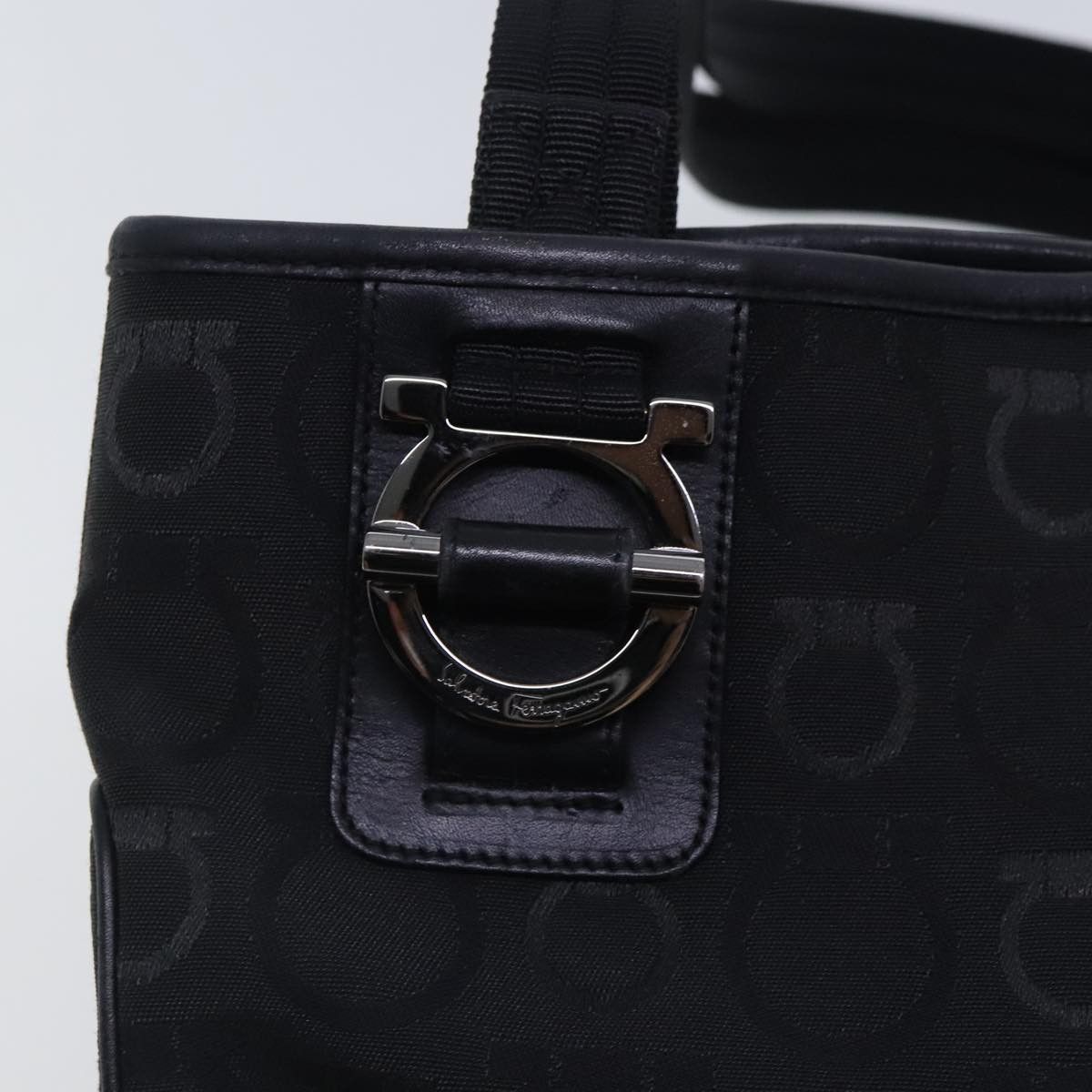 Salvatore Ferragamo Gancini Black Canvas Tote Bag (Pre-Owned) Size ONE SIZE - 11 Thumbnail