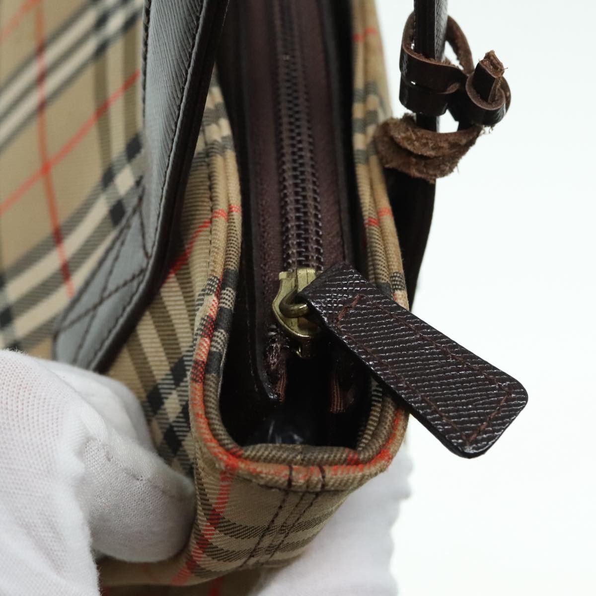 Burberry Nova Check Beige Canvas Shoulder Bag (Pre-Owned) Size ONE SIZE - 10 Thumbnail