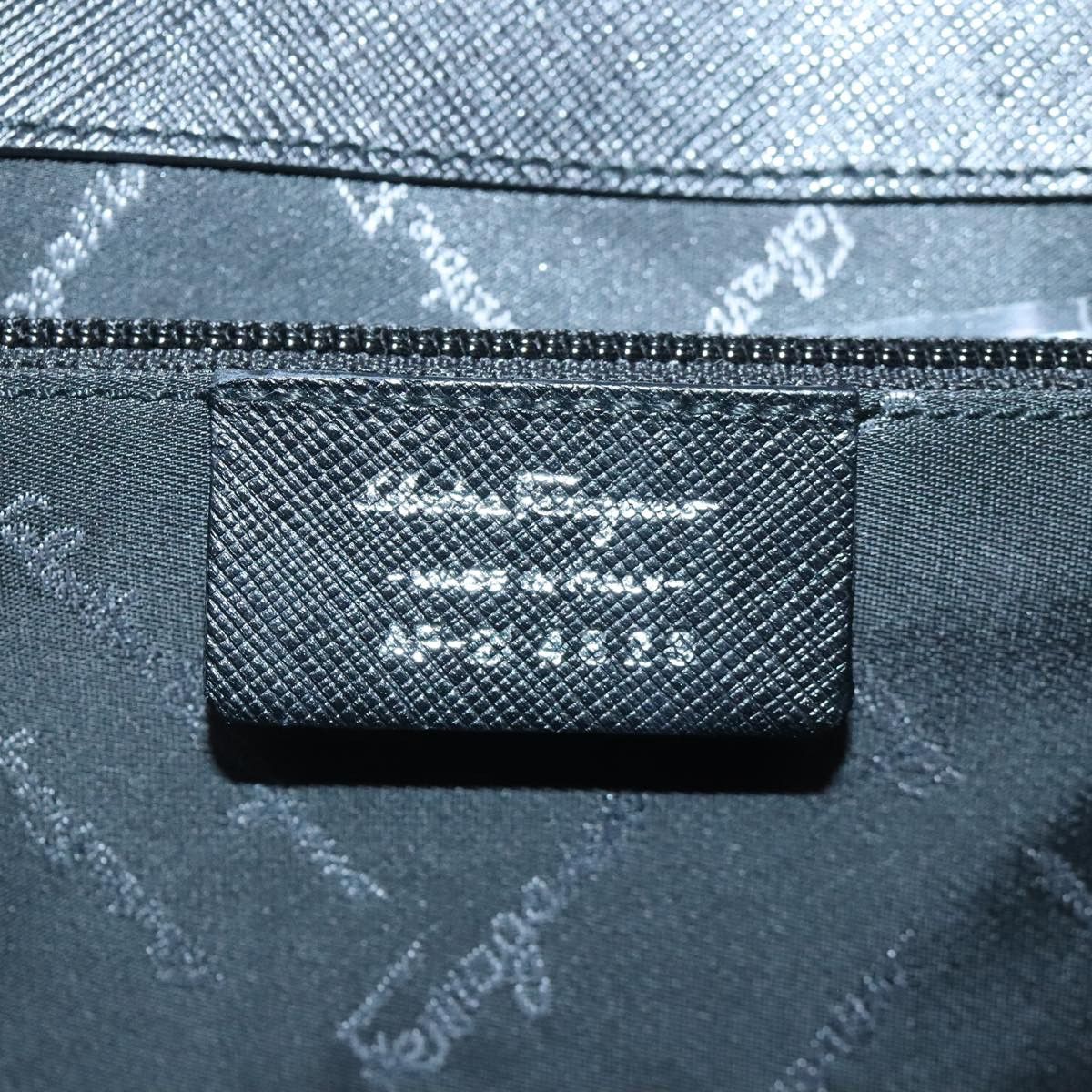 Salvatore Ferragamo Gancini Black Leather Handbag (Pre-Owned) Size ONE SIZE - 13 Thumbnail