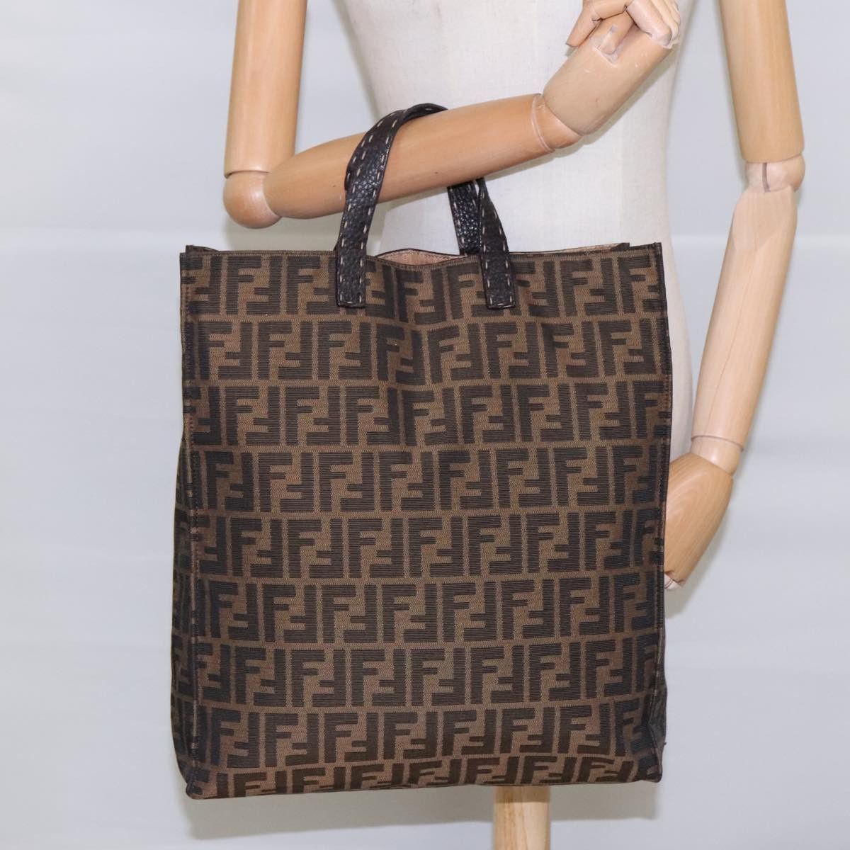 Selleria Brown Canvas Tote Bag (Pre-Owned)