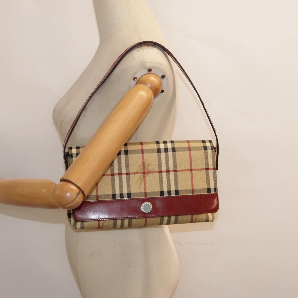 Burberry Nova Check Beige Leather Shoulder Bag (Pre-Owned) Size ONE SIZE - 15 Thumbnail