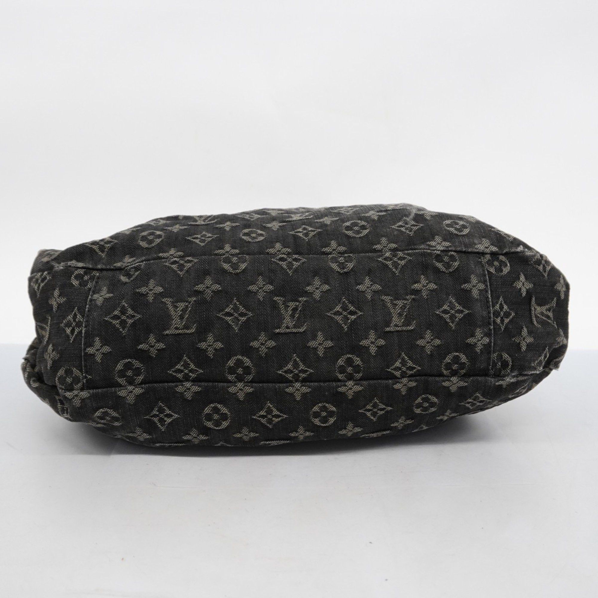 Louis Vuitton Louis Vuitton Shoulder Bag Monogram Denim Size ONE SIZE - 3 Thumbnail