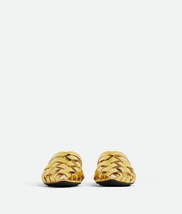 Bottega Veneta Bottega Veneta Alfie Slipper in gold Size US 7 / IT 37 - 2 Thumbnail