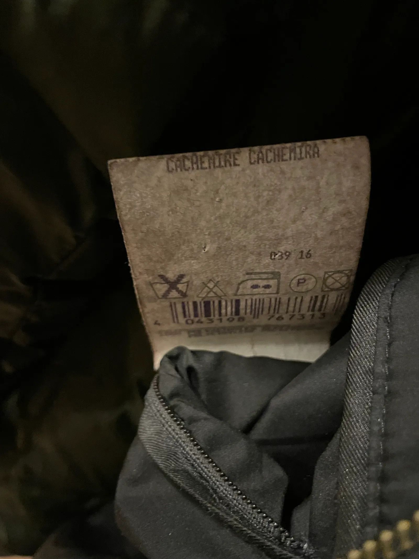 Hugo Boss Hugo Boss Coat Size US L / EU 52-54 / 3 - 3 Thumbnail
