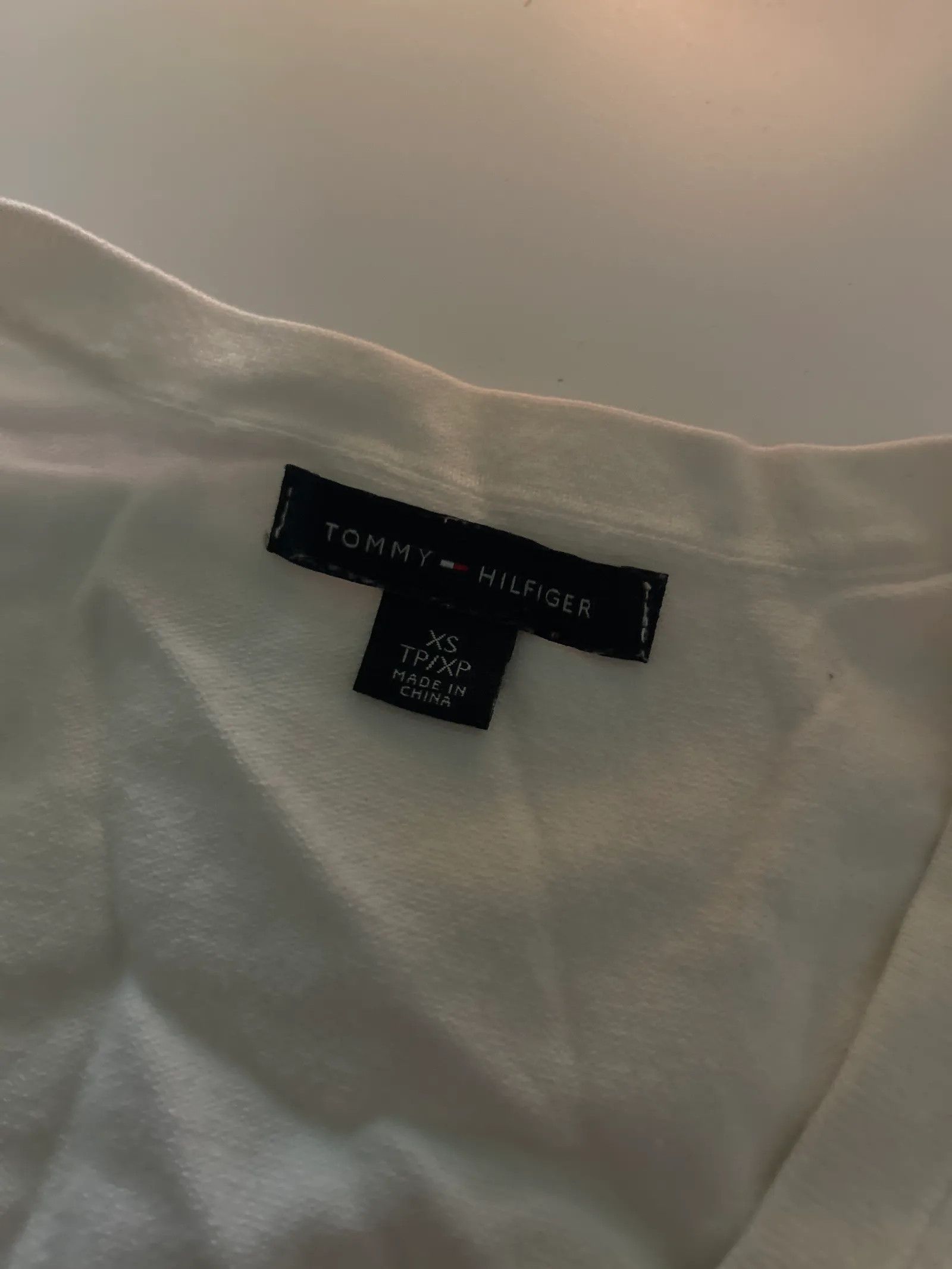 Tommy Hilfiger Tommy Hilfiger Sweater Size XS / US 0-2 / IT 36-38 - 2 Thumbnail