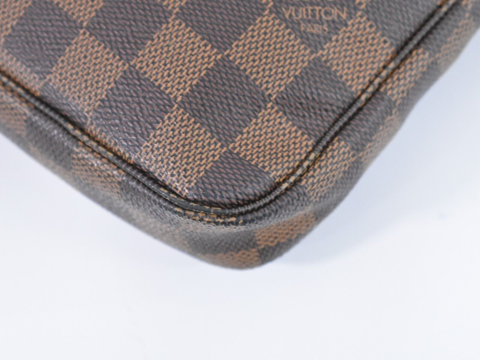 Louis Vuitton Louis Vuitton Pochette accessoires clutch Size ONE SIZE - 19 Thumbnail