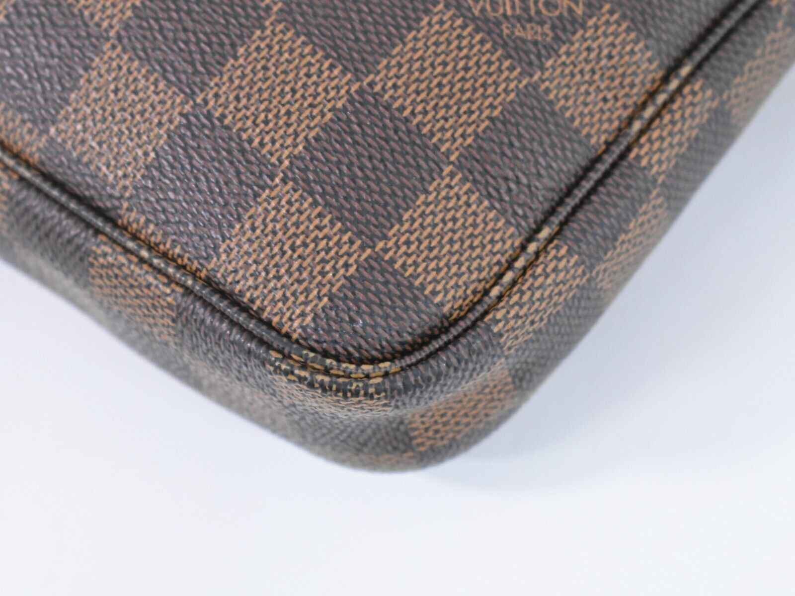 Louis Vuitton Louis Vuitton Pochette accessoires clutch Size ONE SIZE - 17 Thumbnail