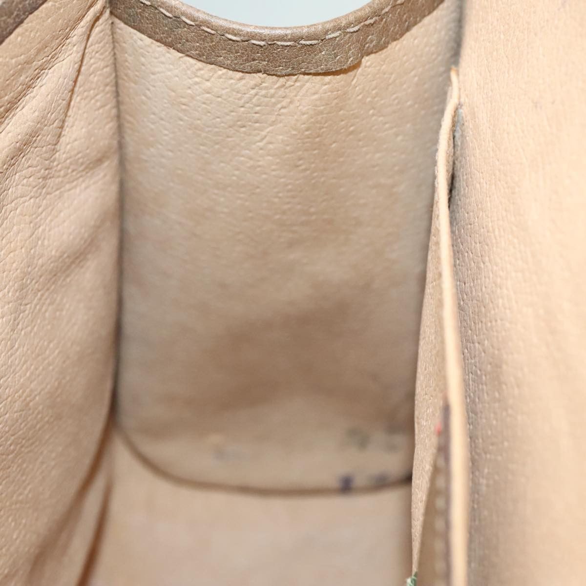 Gucci Beige Canvas Clutch Bag (Pre-Owned) Size ONE SIZE - 20 Thumbnail