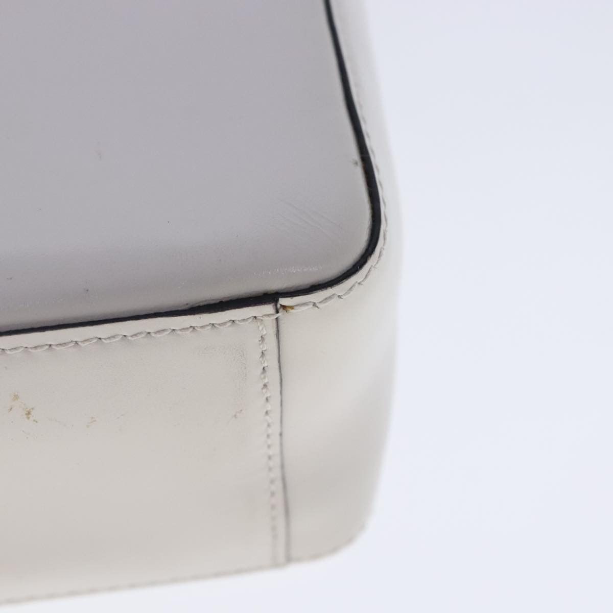 Panier White Leather Handbag (Pre-Owned)