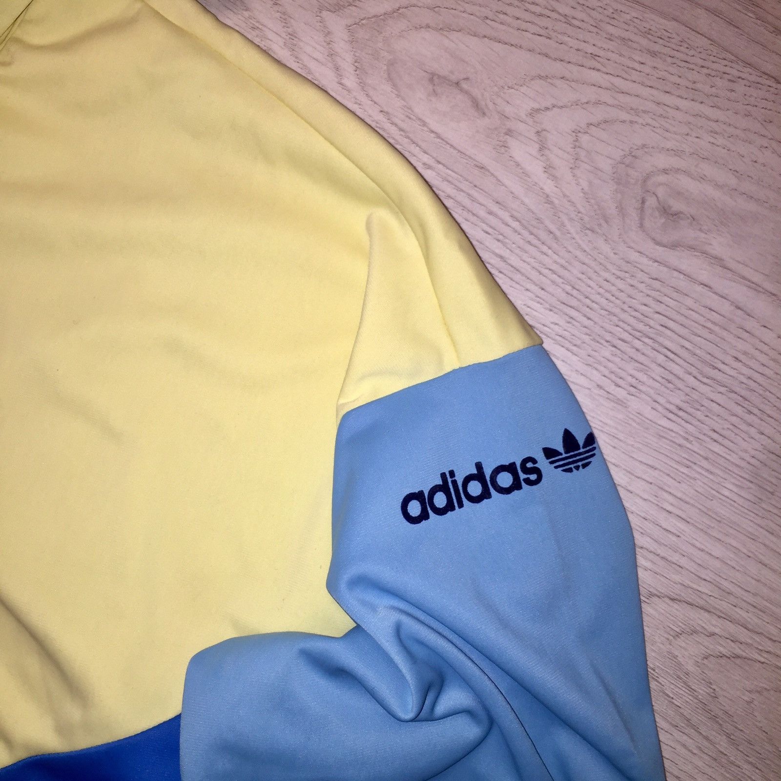 Adidas Vintage ADIDAS Colorado 1970’s 1989’s size M Hoodies Anorak Sweatshirts Zip YKK made in West Germany Yellow Blue Dark Blue Rare Hype Black Size US M / EU 48-50 / 2 - 3 Thumbnail