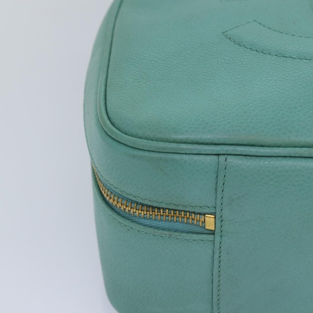 Chanel Vanity Green Calfskin Handbag (Pre-Owned) Size ONE SIZE - 16 Thumbnail